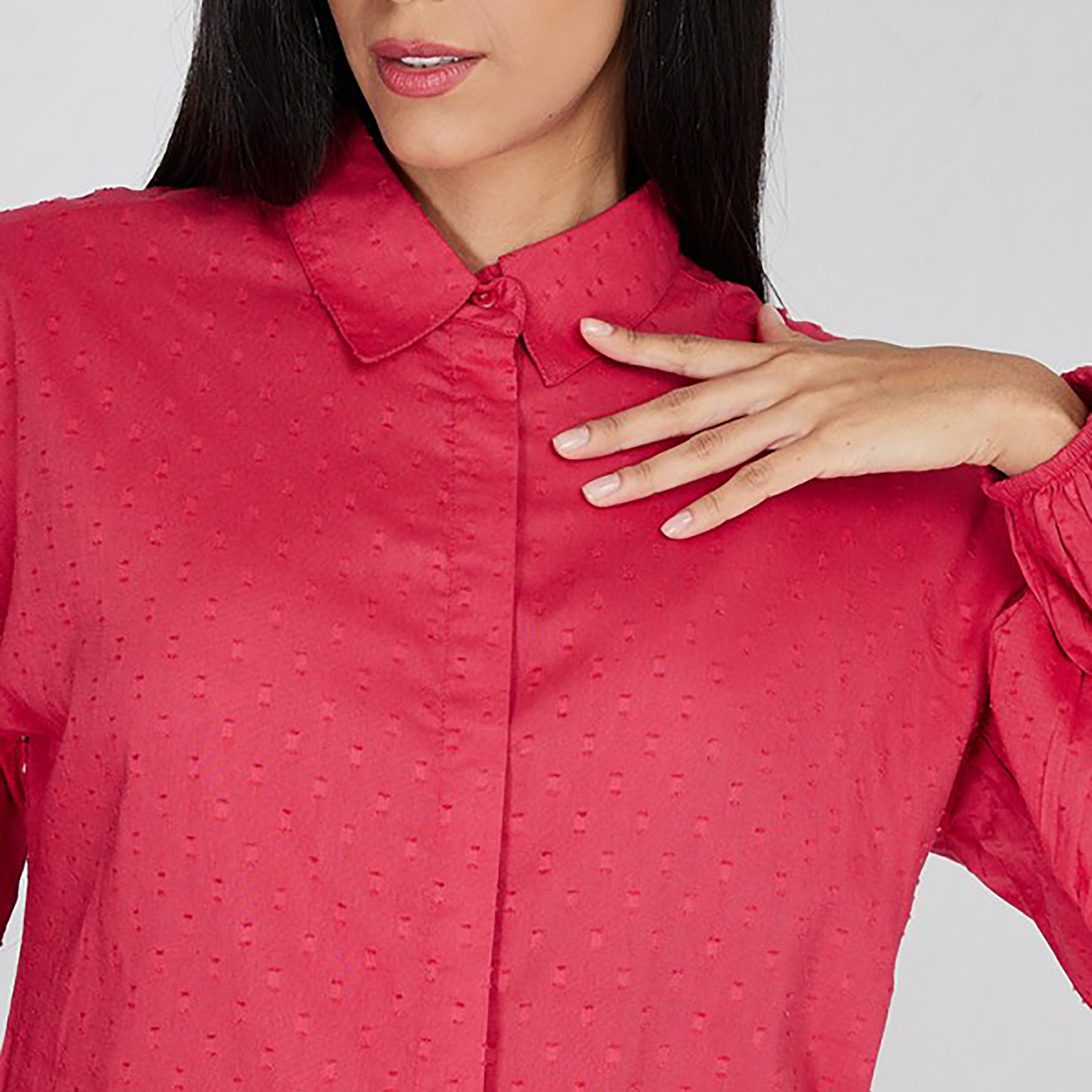 قميص نسائي بأكمام بالون وياقة دوبي من آيروبوستيل-women-clothing-shirtsandblouses-shirts-image-3