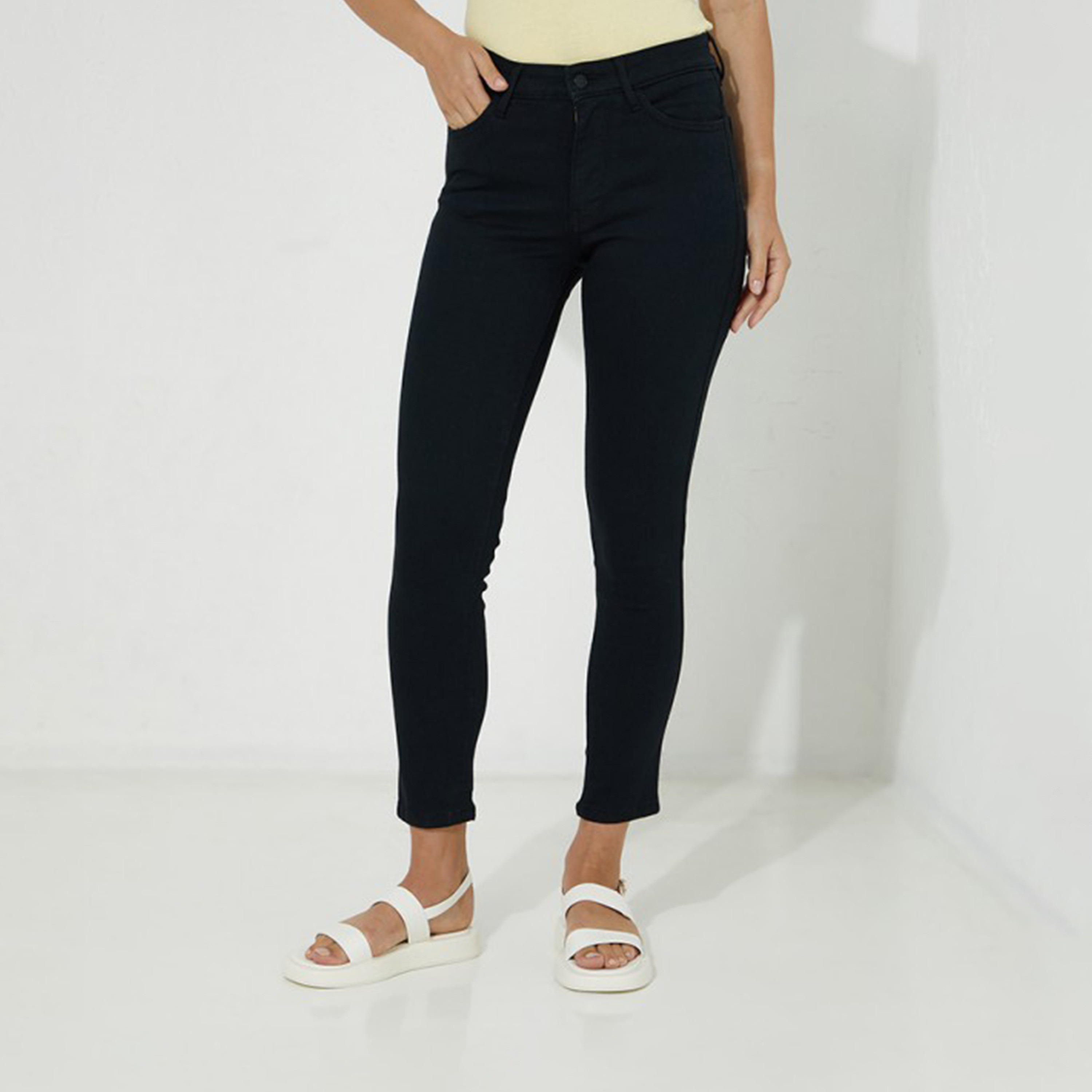 أيروبوستال- بنطلون جينز نسائي ضيق بخصر متوسط ​​مع سحّاب باللون الأسود-women-clothing-bottoms-jeans-image-1