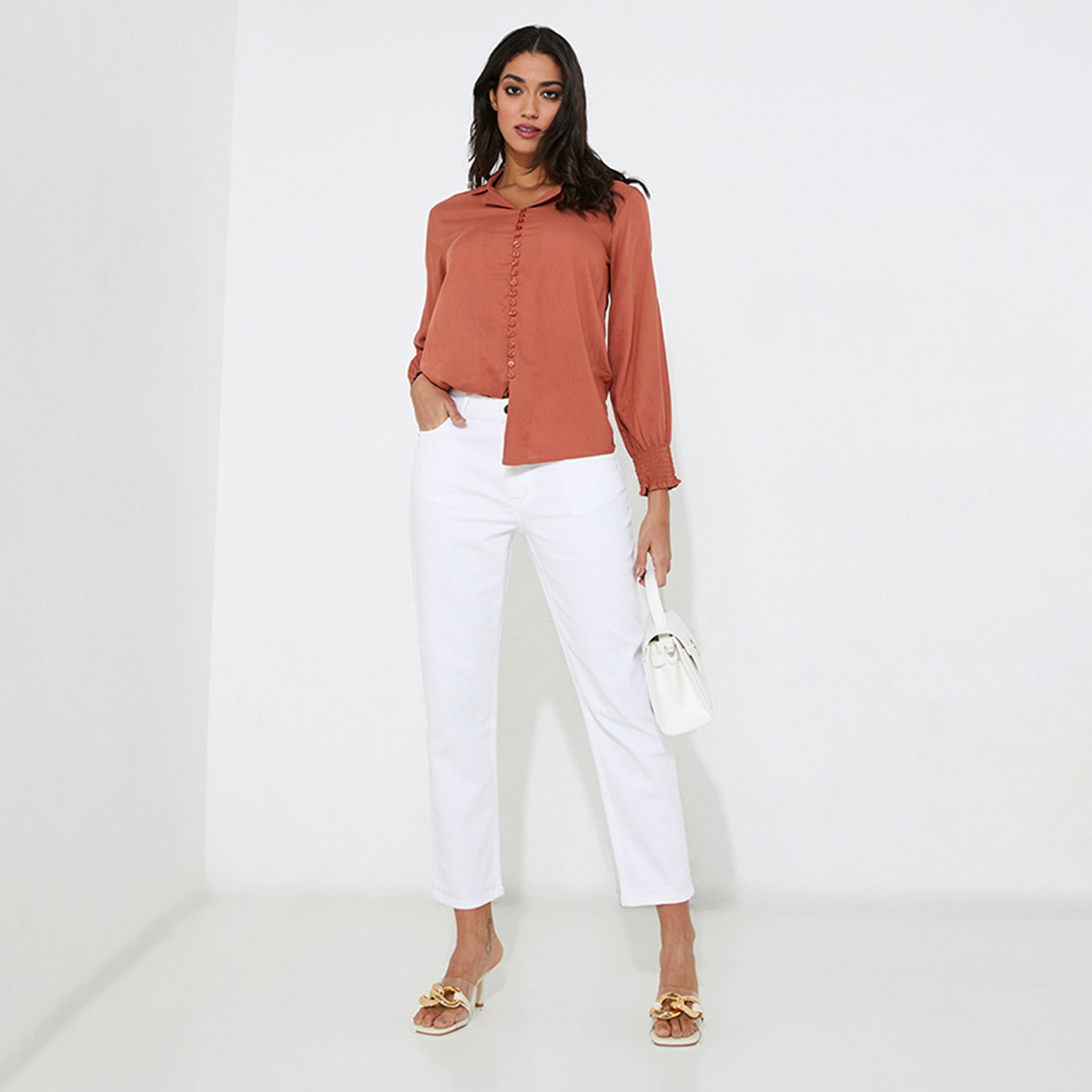 بنطلون جينز نسائي سادة بخصر متوسط وسحاب وأزرار من أيروبوستال-women-clothing-bottoms-jeans-image-14