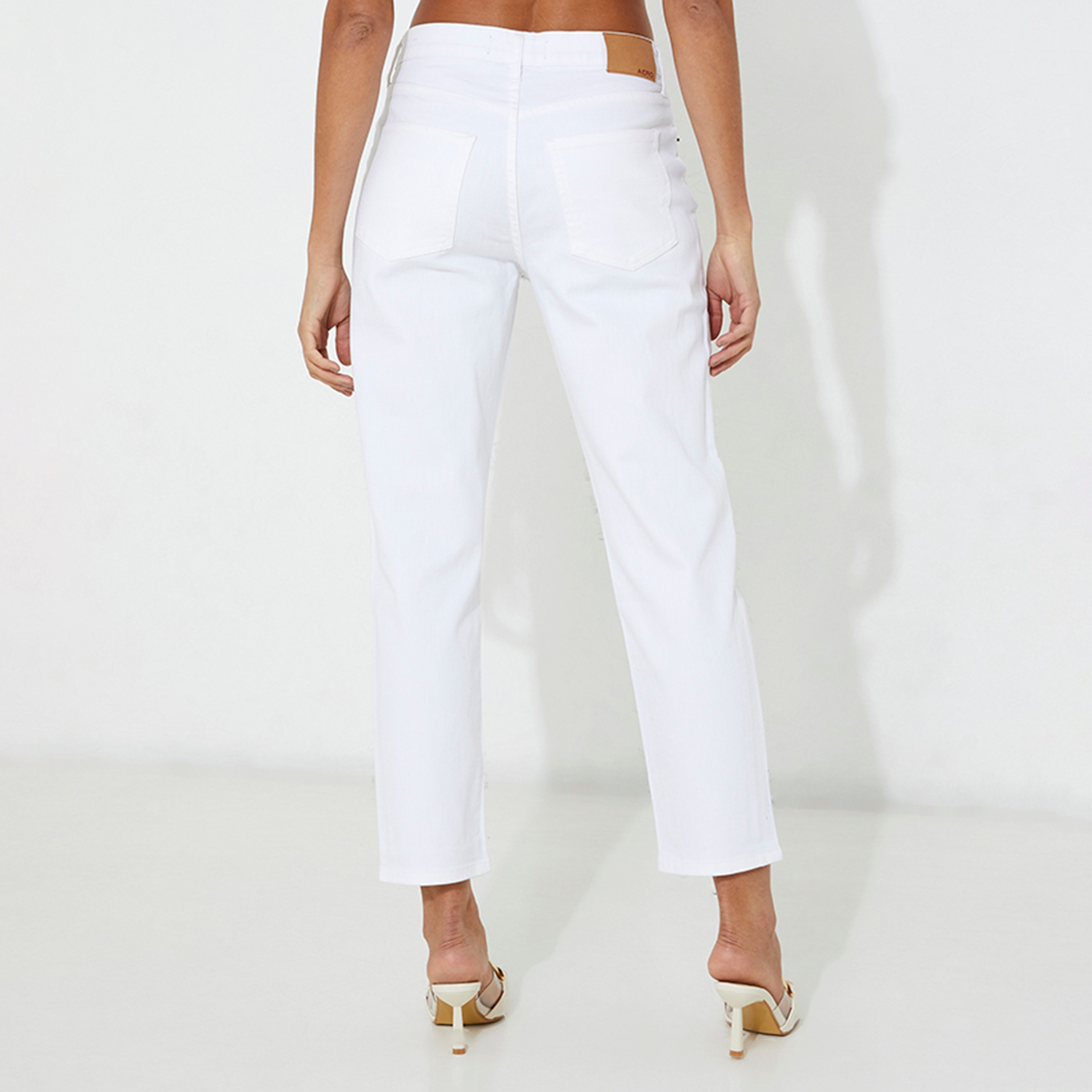 بنطلون جينز نسائي سادة بخصر متوسط وسحاب وأزرار من أيروبوستال-women-clothing-bottoms-jeans-image-16