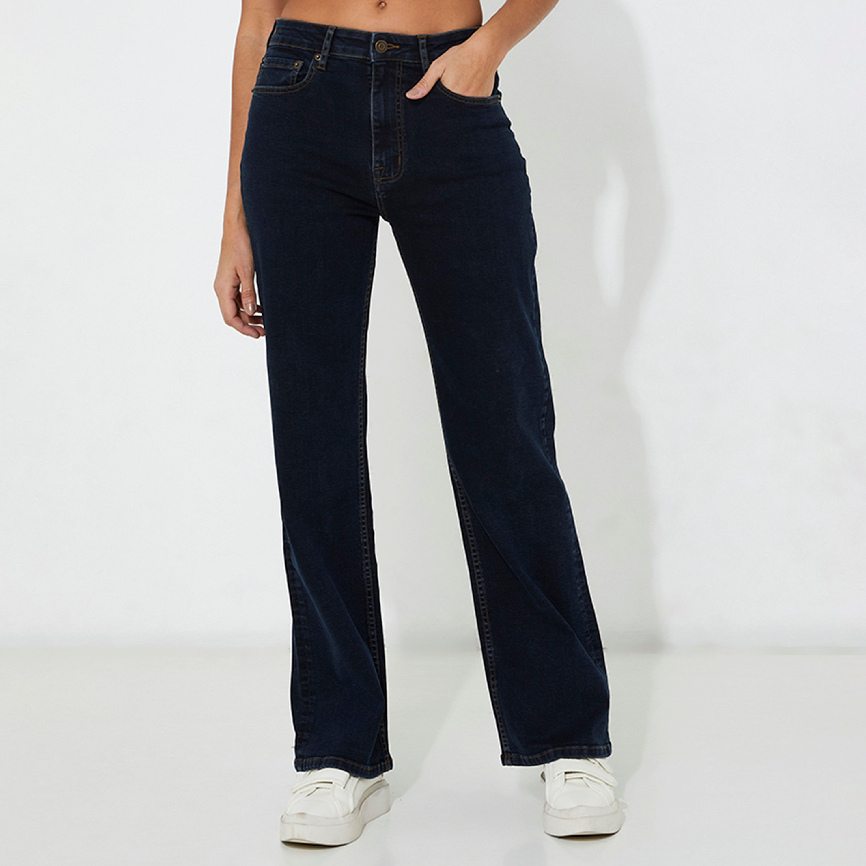 بنطلون جينز نسائي سادة بخصر متوسط وسحاب وأزرار من أيروبوستال-women-clothing-bottoms-jeans-image-5