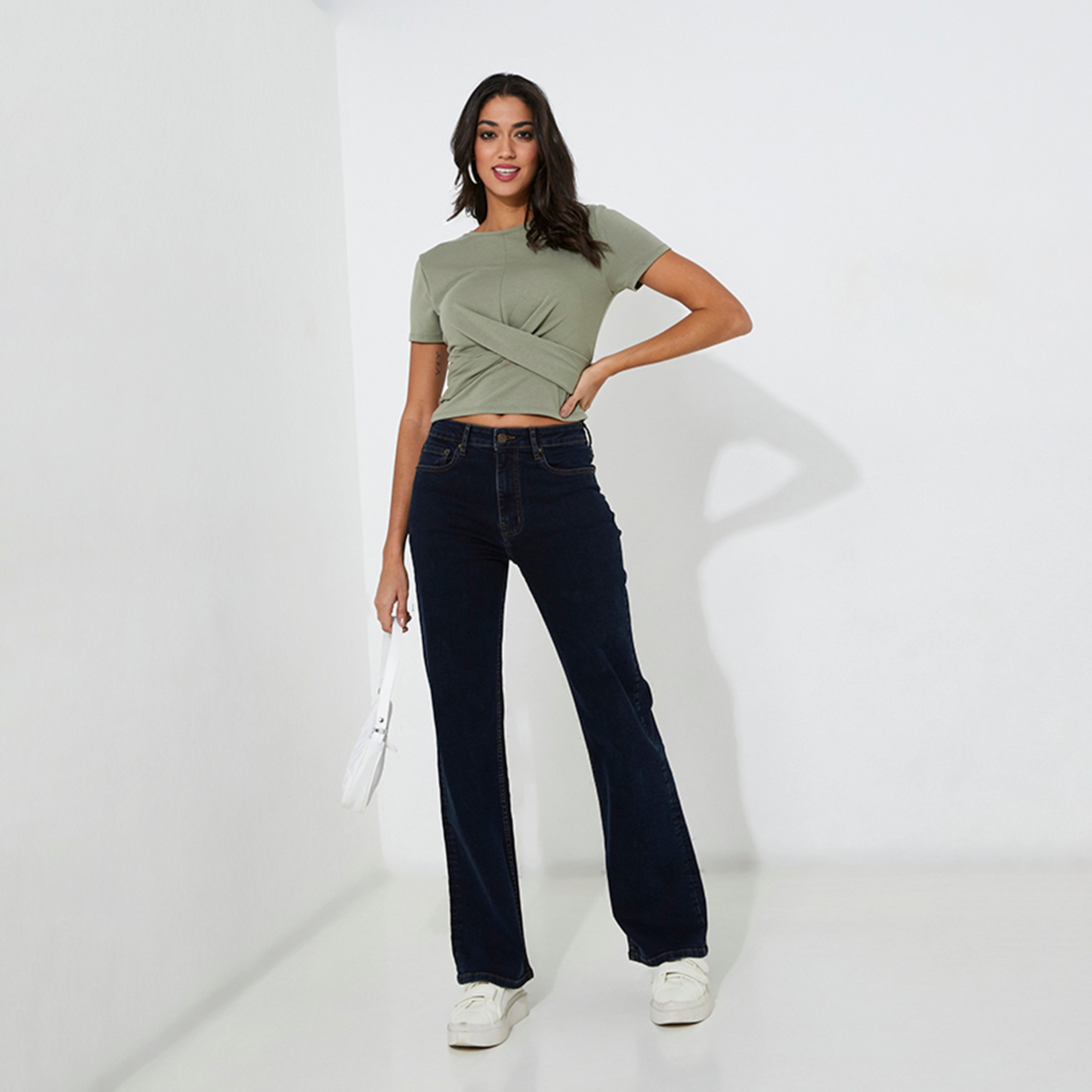 بنطلون جينز نسائي سادة بخصر متوسط وسحاب وأزرار من أيروبوستال-women-clothing-bottoms-jeans-image-6