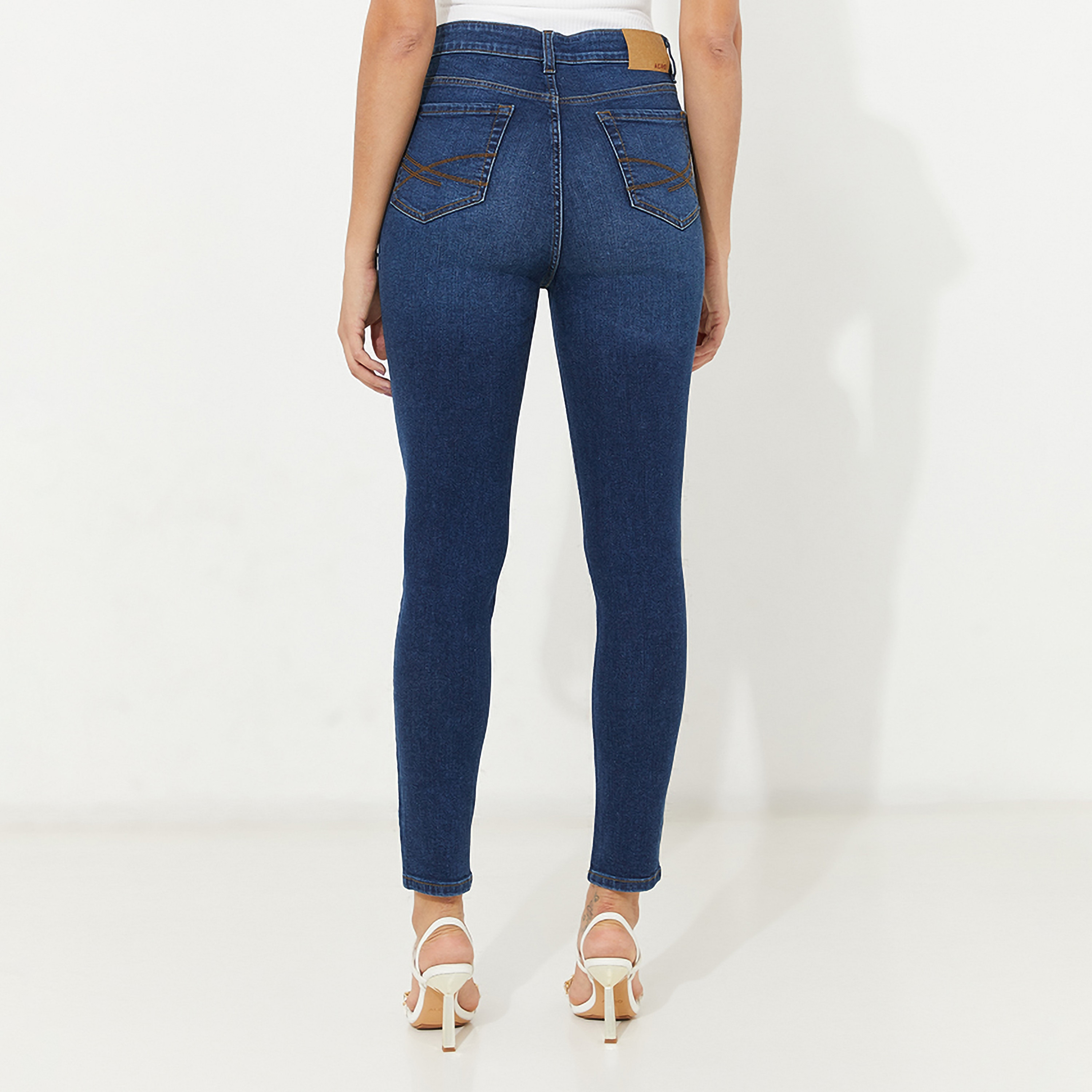 بنطلون جينز نسائي سادة بخصر مرتفع وسحاب وأزرار من أيروبوستال-women-clothing-bottoms-jeans-image-8