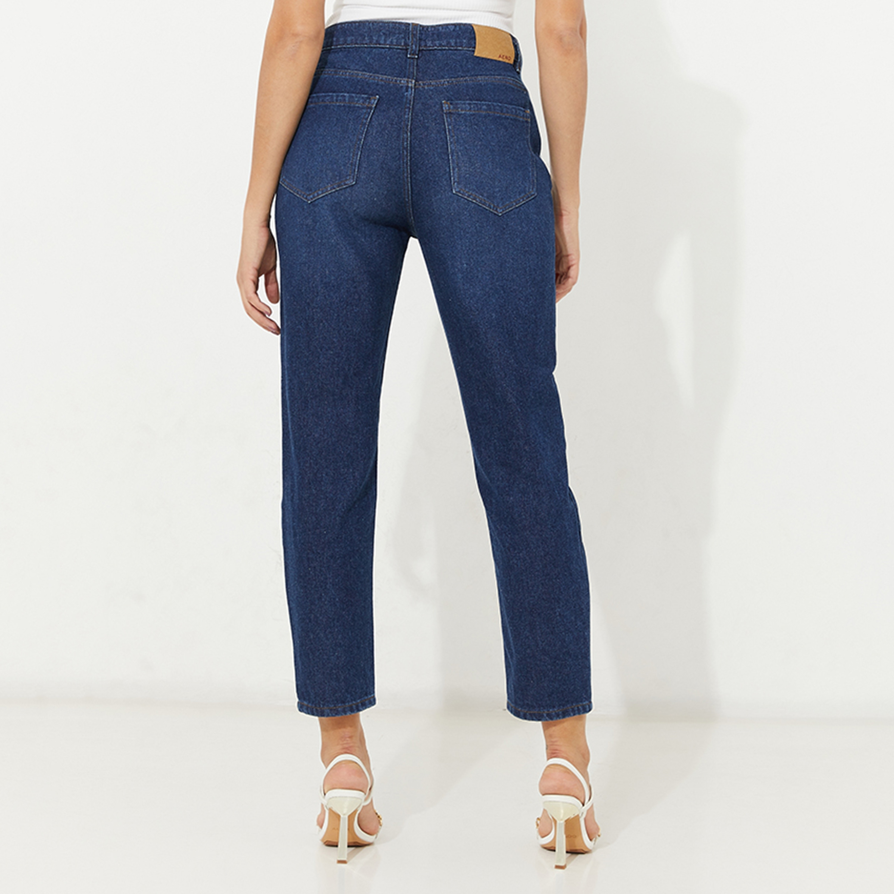 Aeropostale Dark Washed High-Rise Button and Zip Fly Women's Jeans-women-clothing-bottoms-jeans-image-4