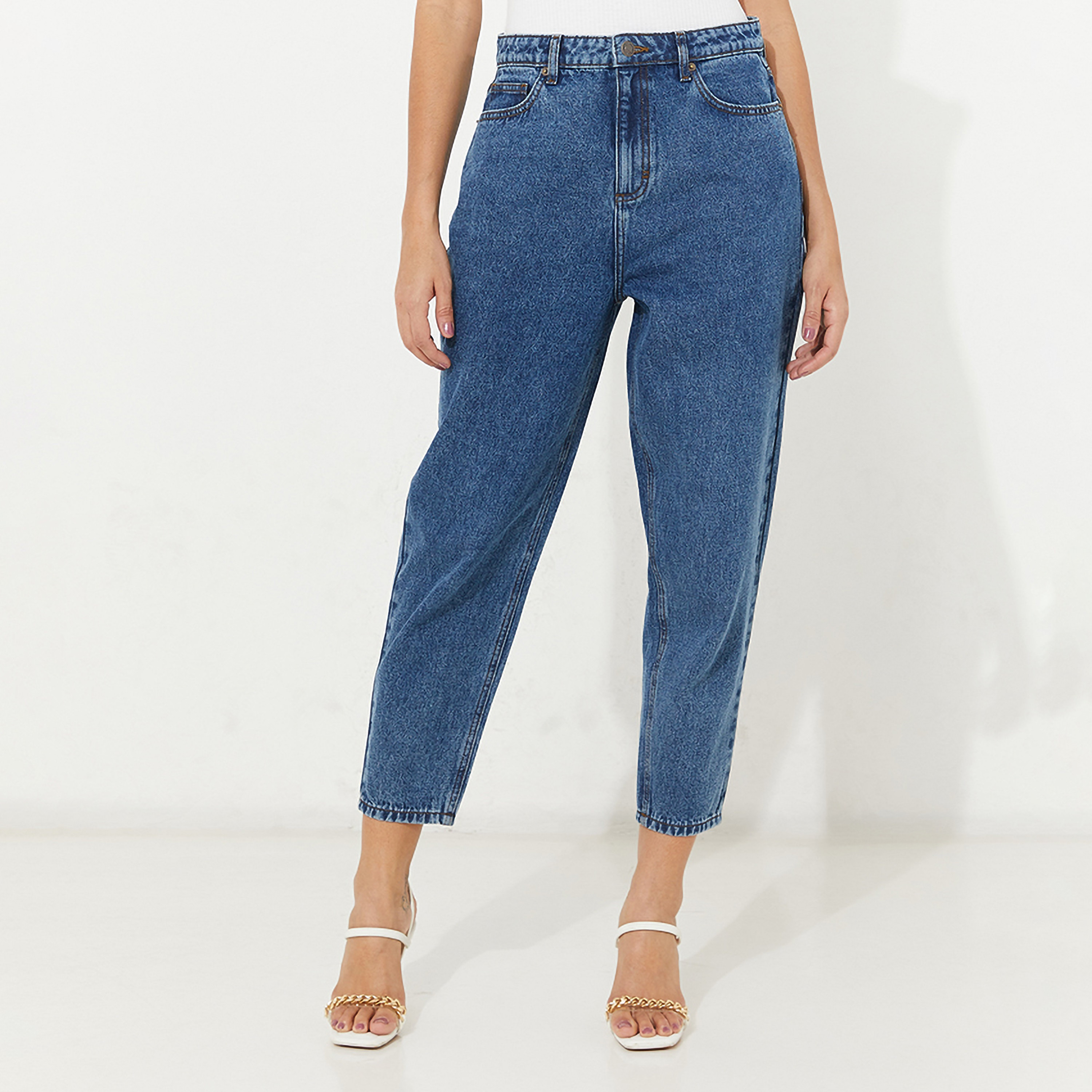 Aeropostale Plain High-Rise Button and Zip Fly Women's Jeans-women-clothing-bottoms-jeans-image-1