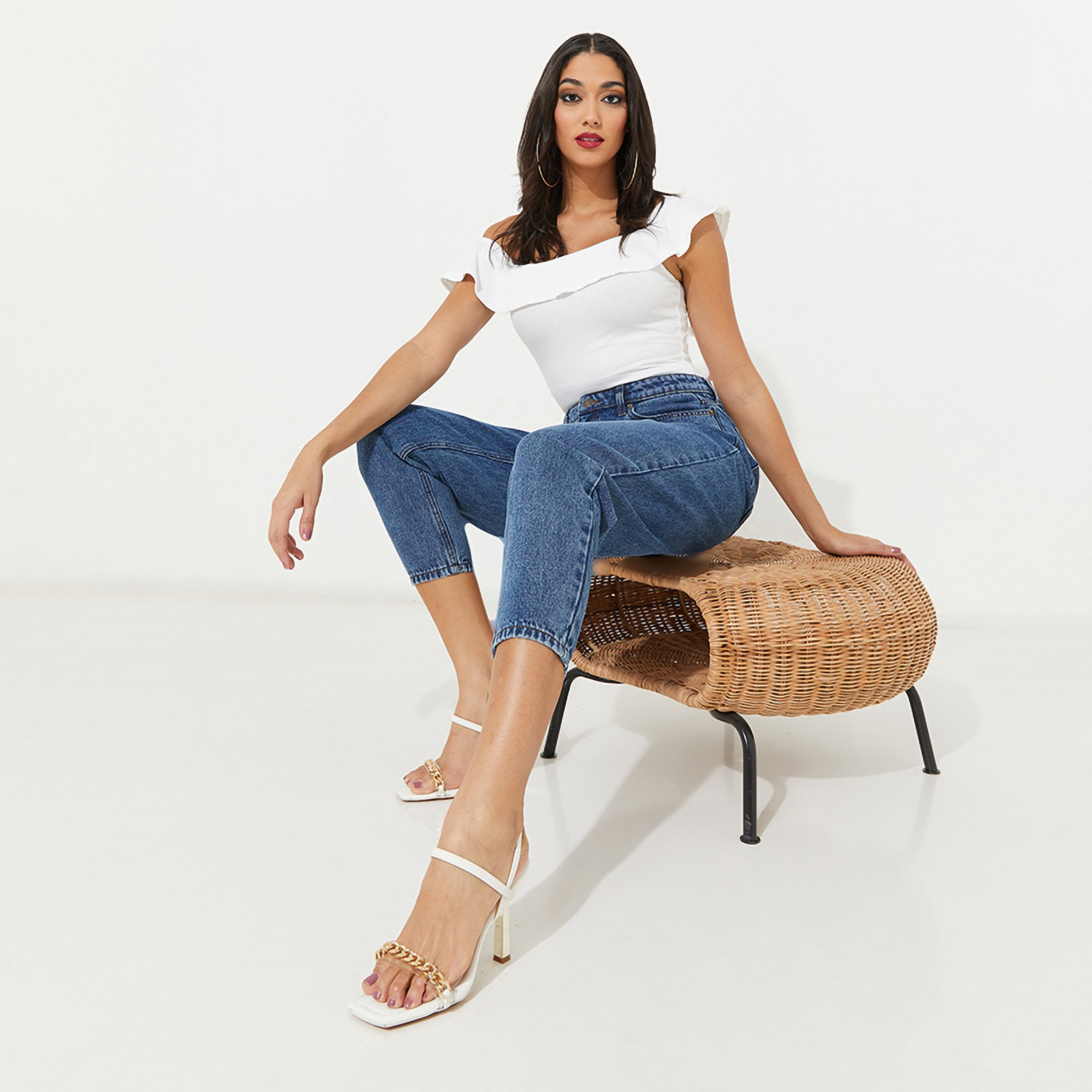 Aeropostale Plain High-Rise Button and Zip Fly Women's Jeans-women-clothing-bottoms-jeans-image-6
