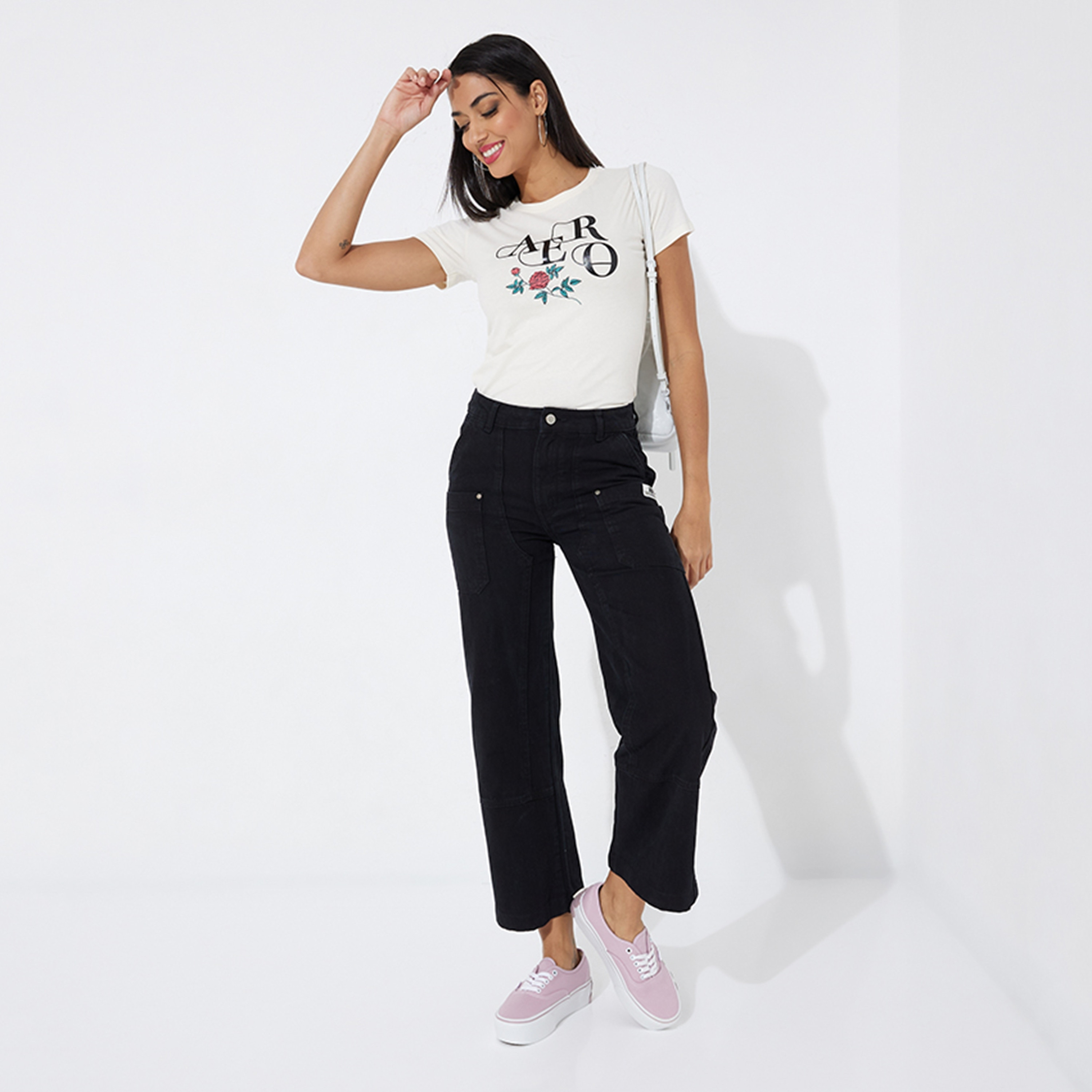 بنطلون جينز نسائي سادة بخصر مرتفع وسحاب وأزرار من أيروبوستال-women-clothing-bottoms-jeans-image-2