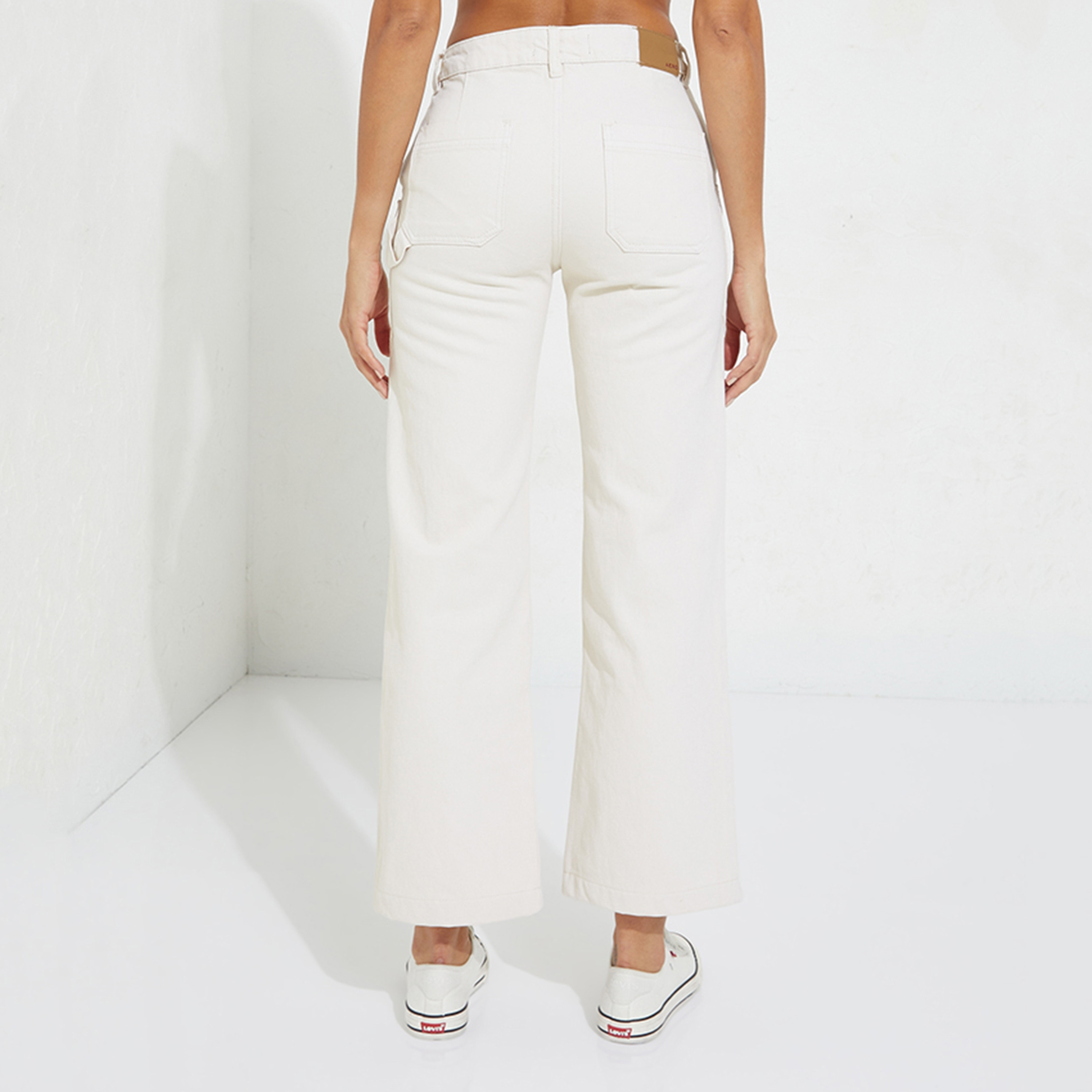 Aeropostale Plain High-Rise Button and Zip Fly Women's Jeans-women-clothing-bottoms-jeans-image-4