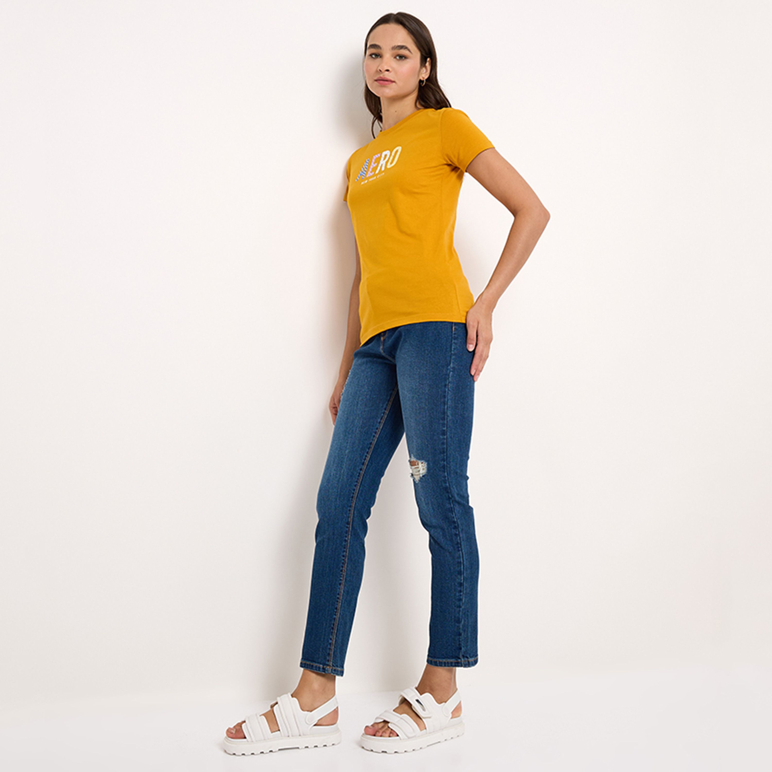 بنطلون جينز نسائي مقطع بخصر مرتفع وسحاب وأزرار من أيروبوستال-women-clothing-bottoms-jeans-image-8