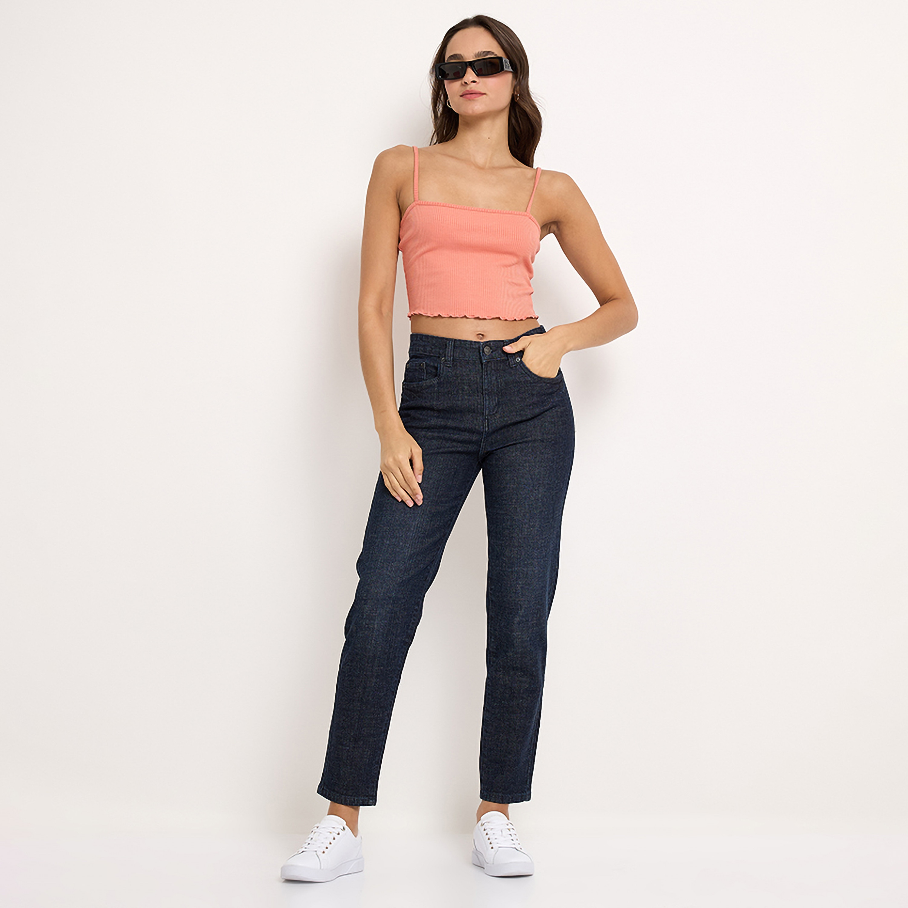 بنطلون جينز نسائي سادة بخصر متوسط وسحاب وأزرار من أيروبوستال-women-clothing-bottoms-jeans-image-10