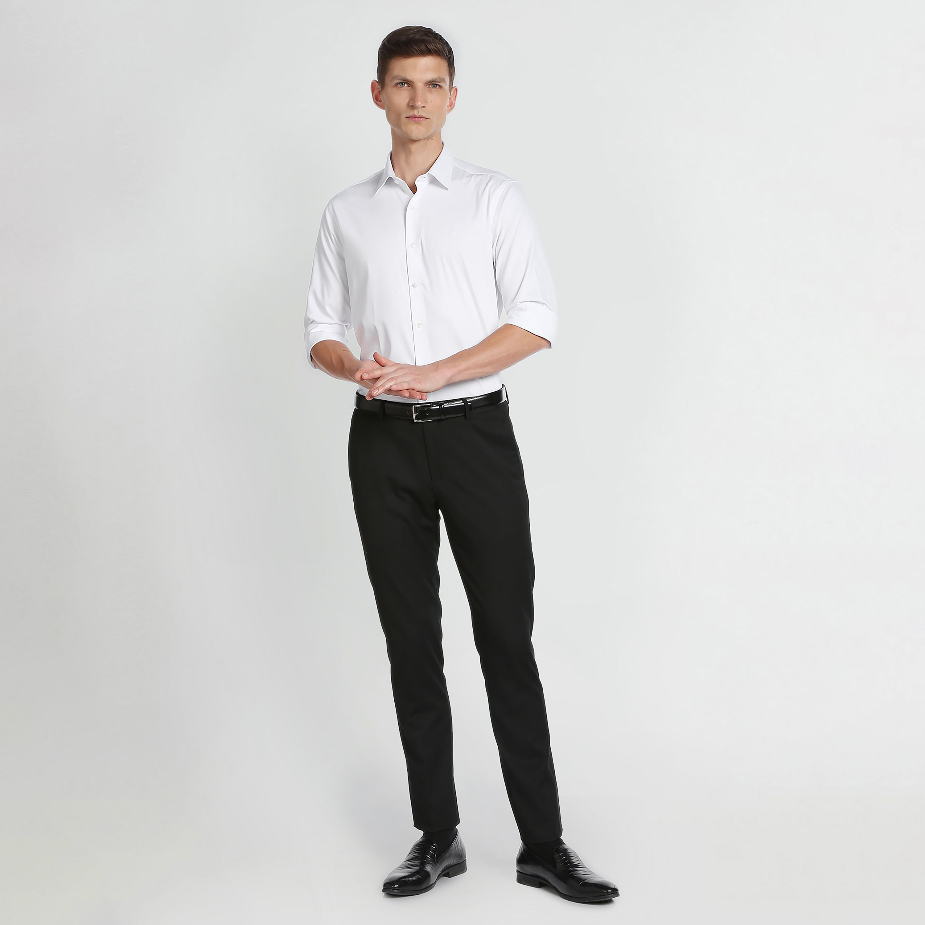 Buy Arrow Flat Front Striped Formal Trousers - NNNOW.com