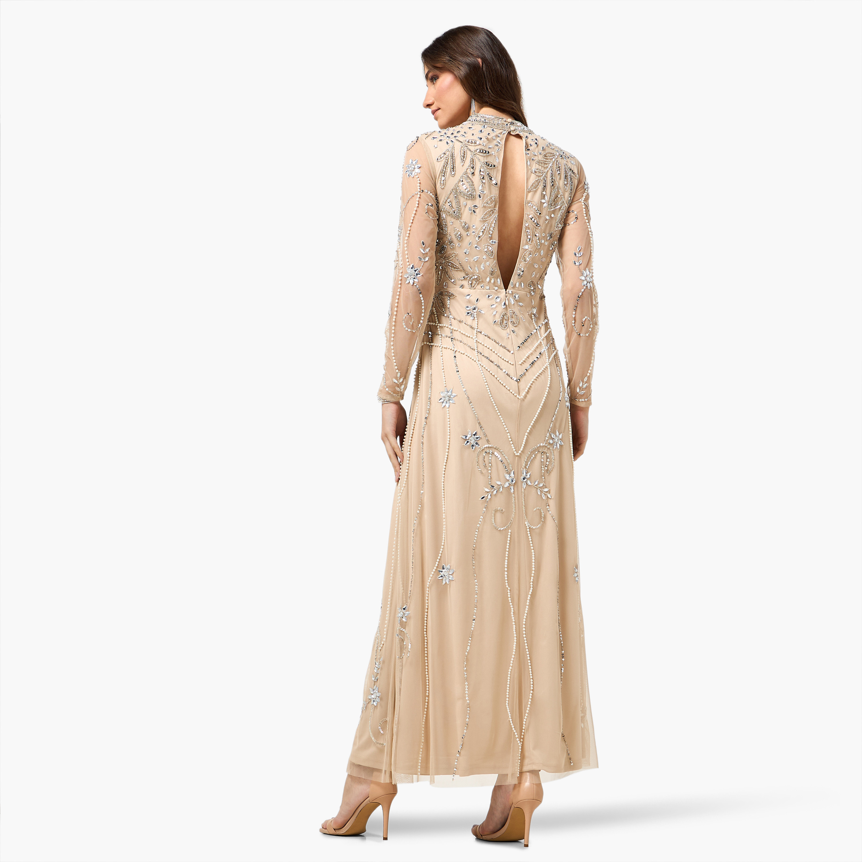 فستان سهرة ماكسي بفتحة جانبية وياقة "موك نيك" ومزين بالخرز لون بيج من أميليا روز-women-clothing-dresses-image-4