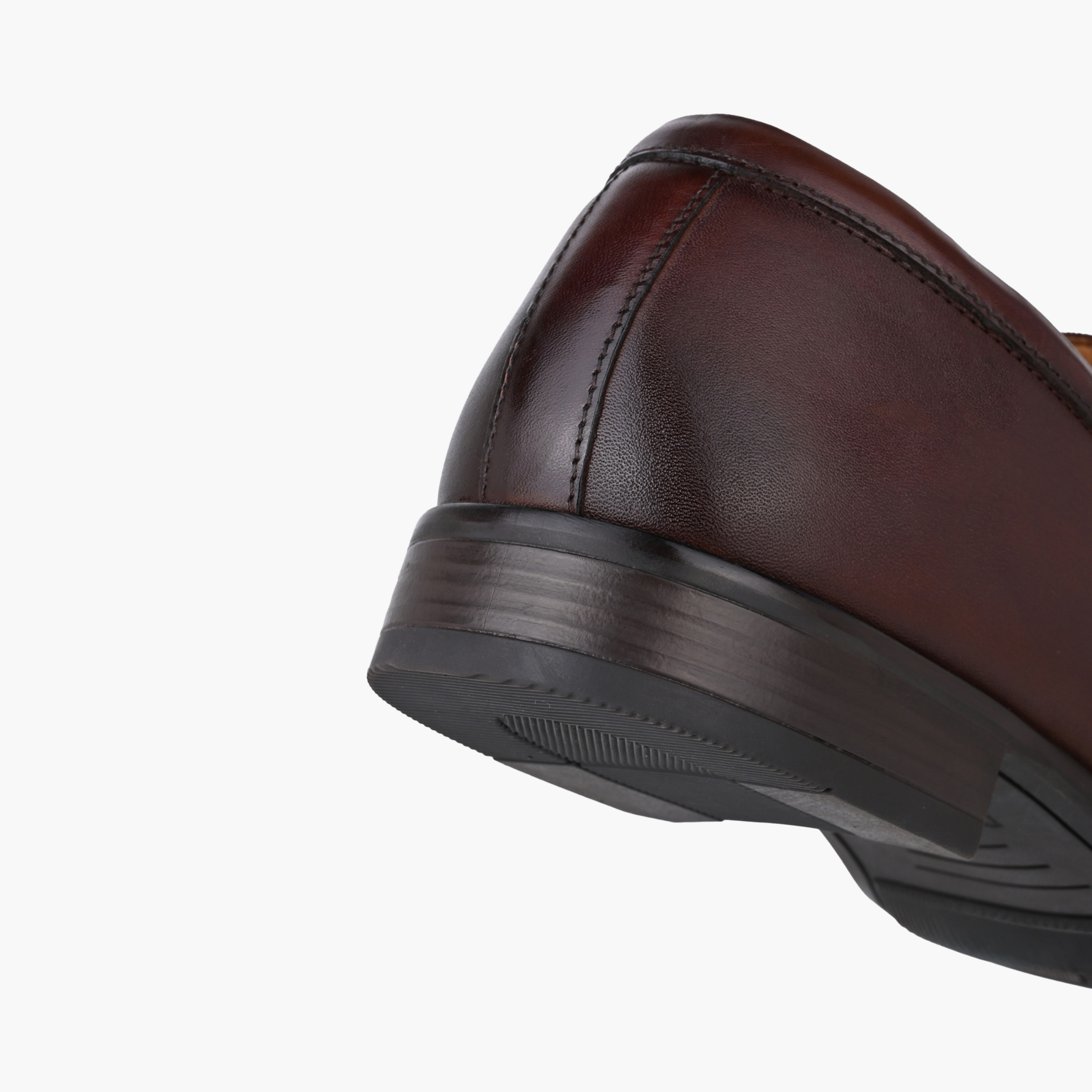 حذاء سهل الارتداء جلد للرجال من دوتشيني-men-shoes-formalshoes-image-5