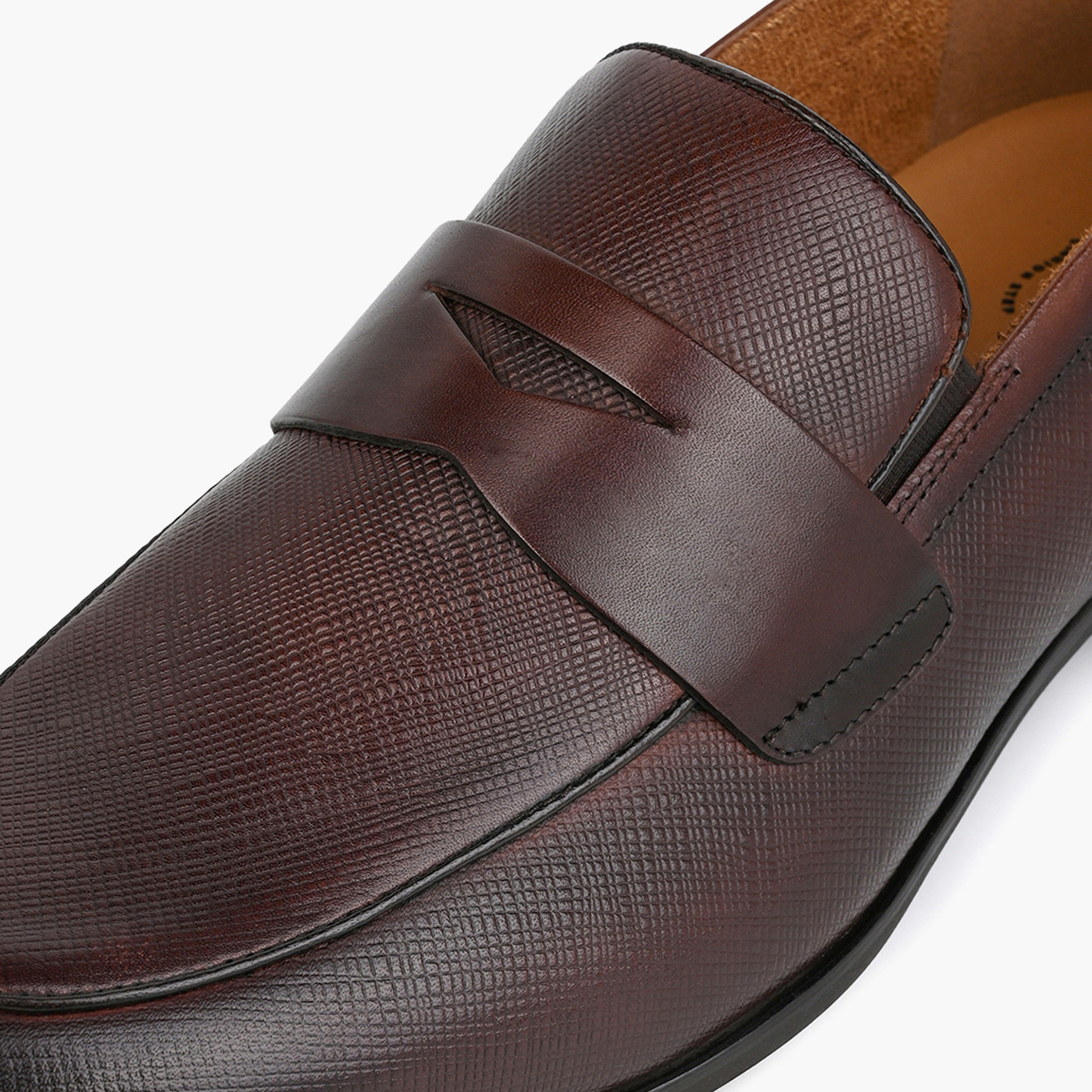 Duchini Men Textured Genuine Leather Loafers-men-shoes-loafersandmoccasins-image-4