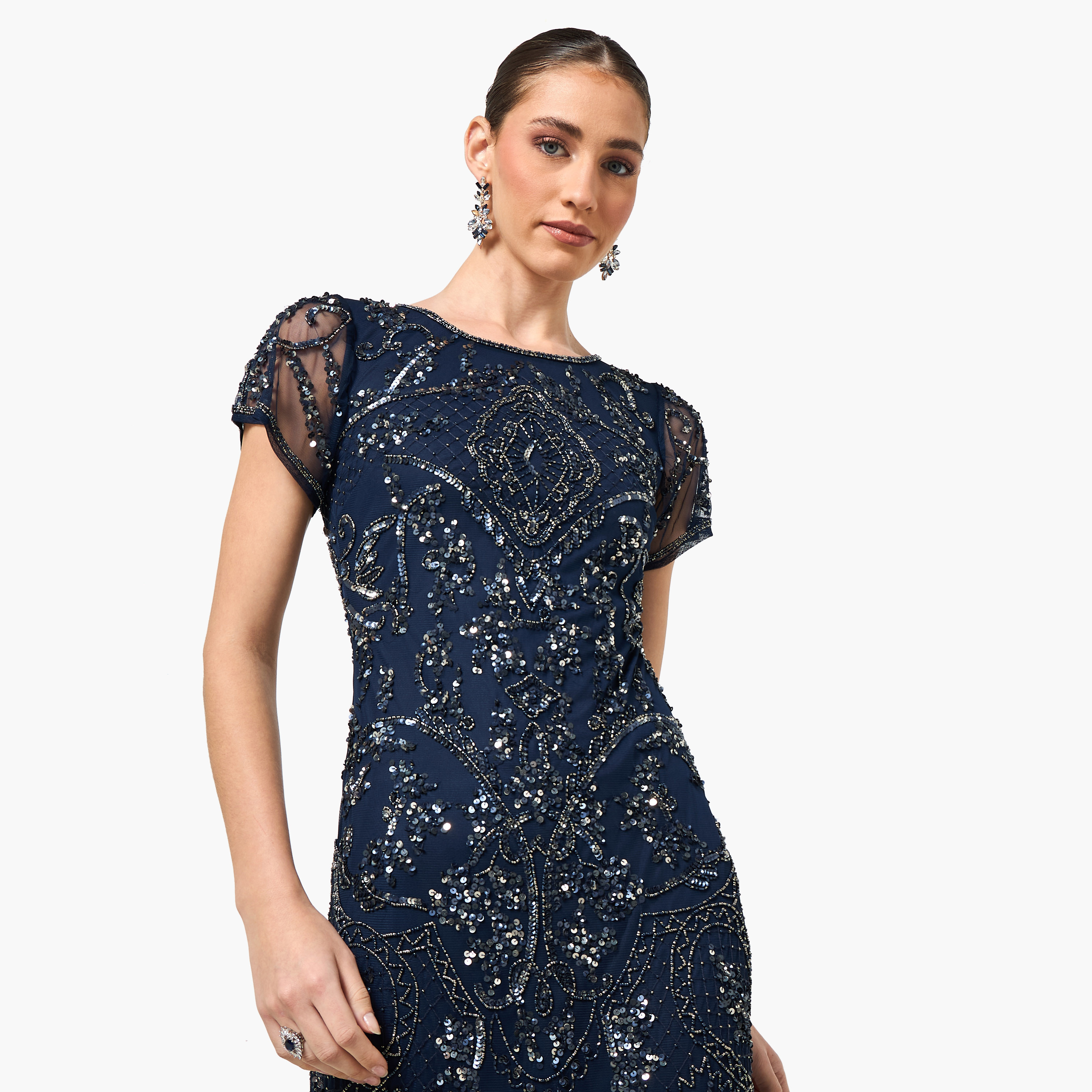 فستان سهرة ماكسي قصة "ترامبيت" مزين بالترتر من أميليا روز-women-clothing-dresses-image-5