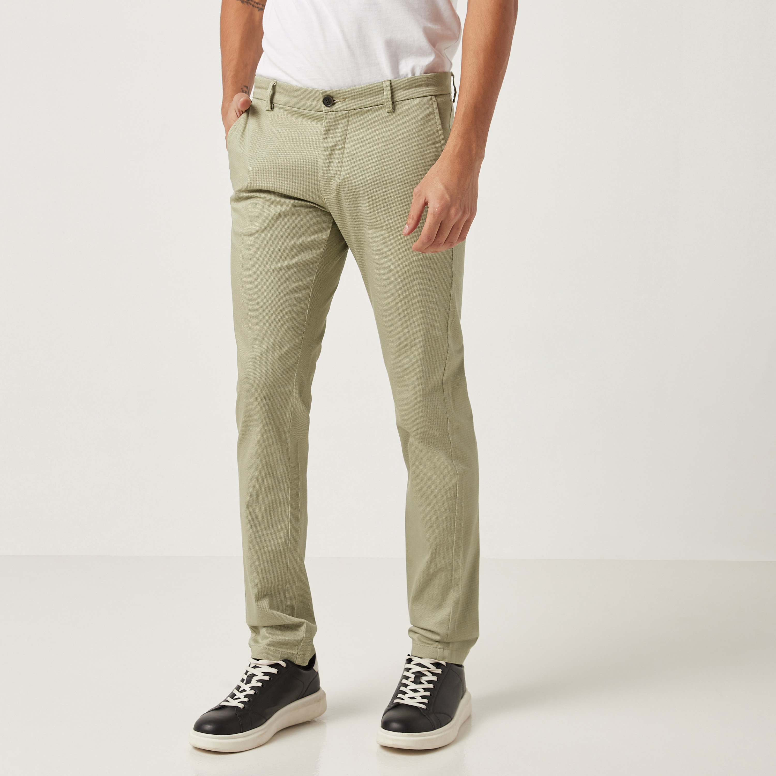 Buy Arrow Sports Smart Flex Bronson Slim Fit Trousers - NNNOW.com