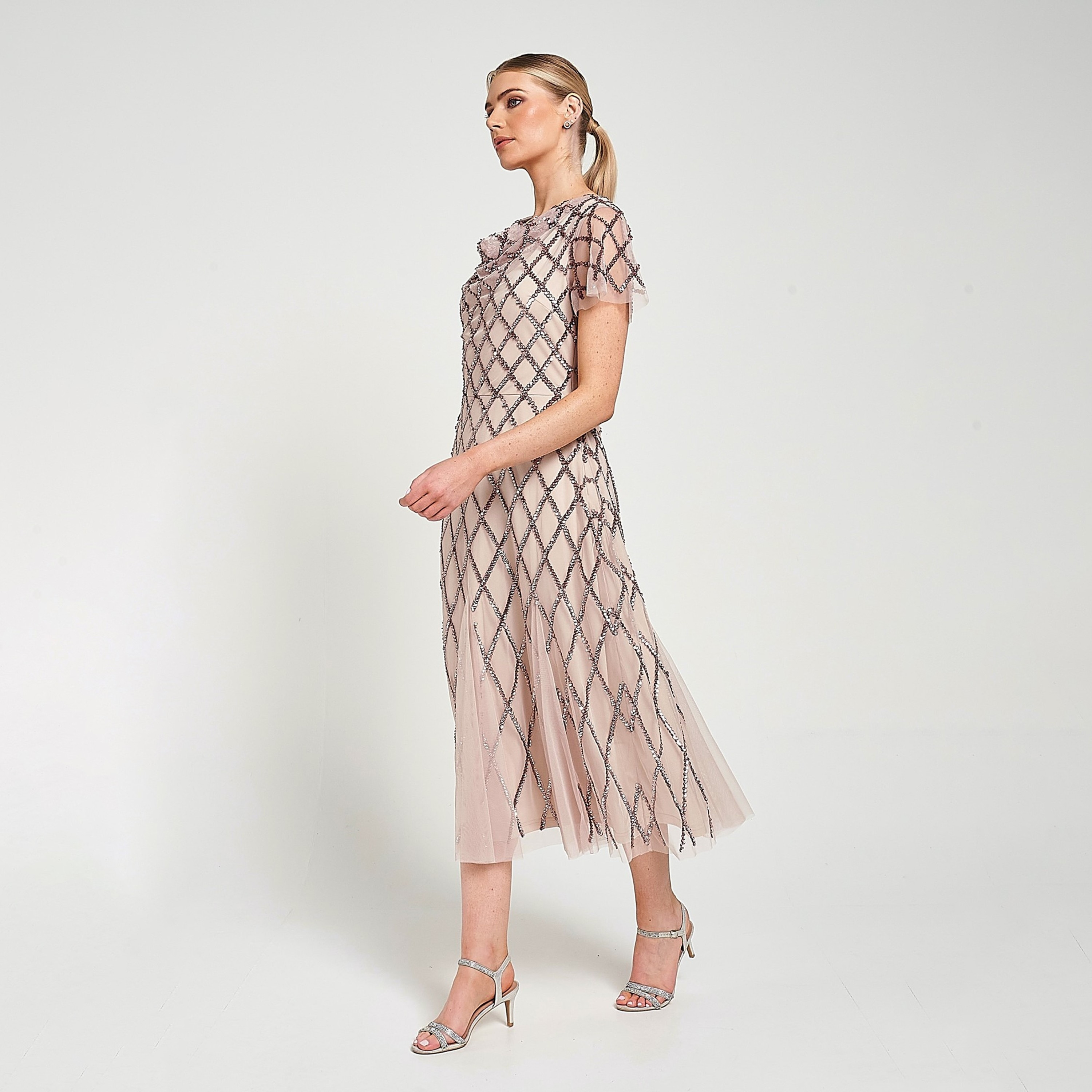 فستان سهرة نسائي متوسط الطول برقبة دائرية مزين بالترتر من أميليا روز-women-clothing-dresses-image-2