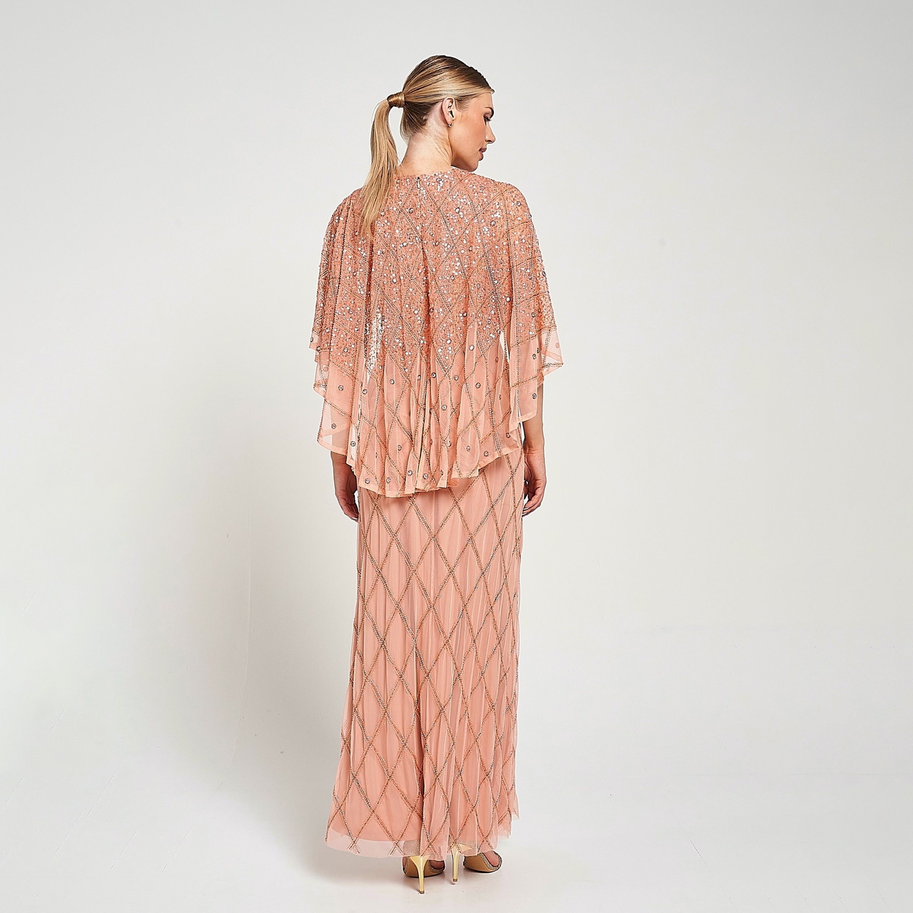 فستان سهرة ماكسي نسائي بلون الخوخ مع طبقة شفافة من الكاب من أميليا روز-women-clothing-dresses-image-3