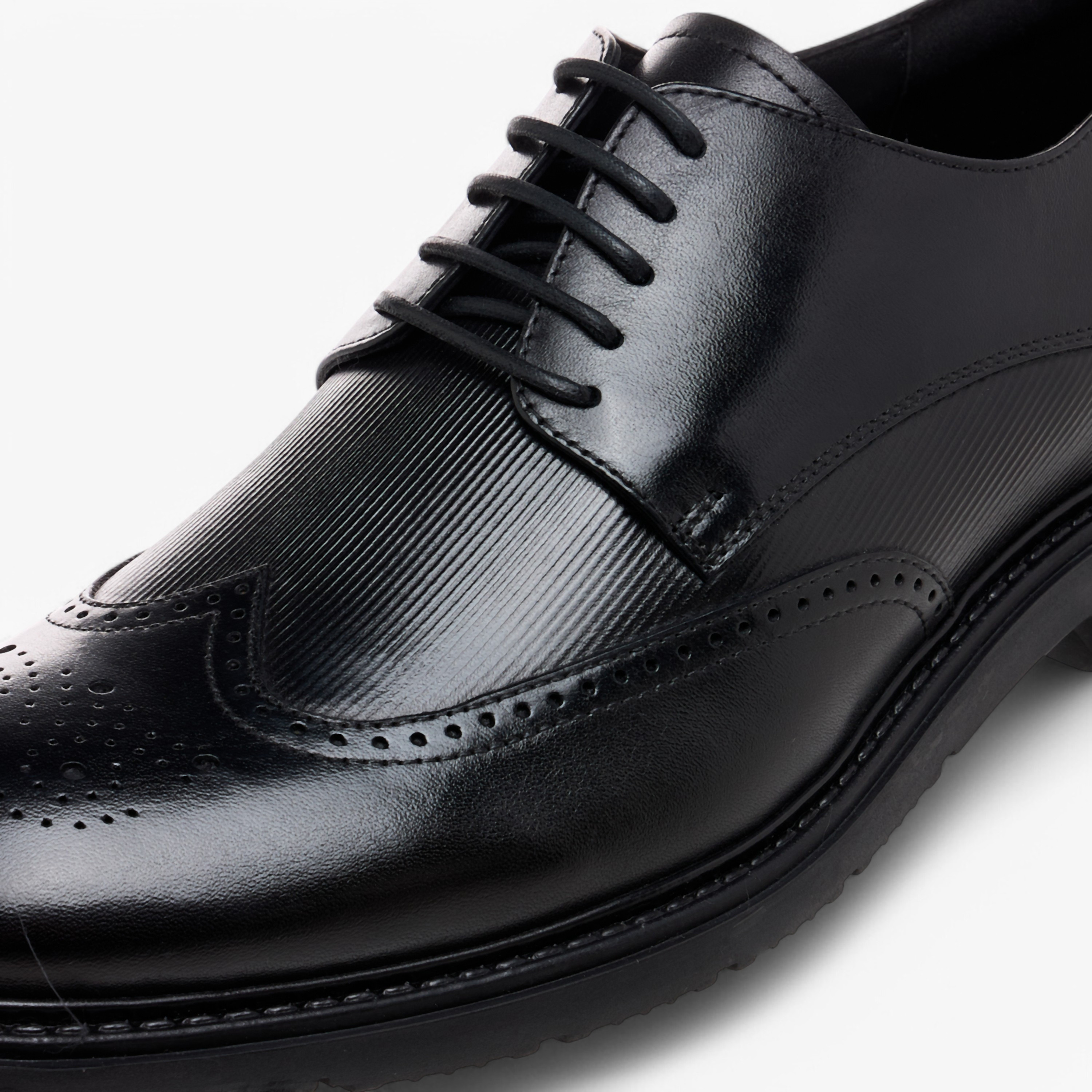 Duchini Men's Leather Textured Lace-Up Derby Shoes-men-shoes-formalshoes-image-4
