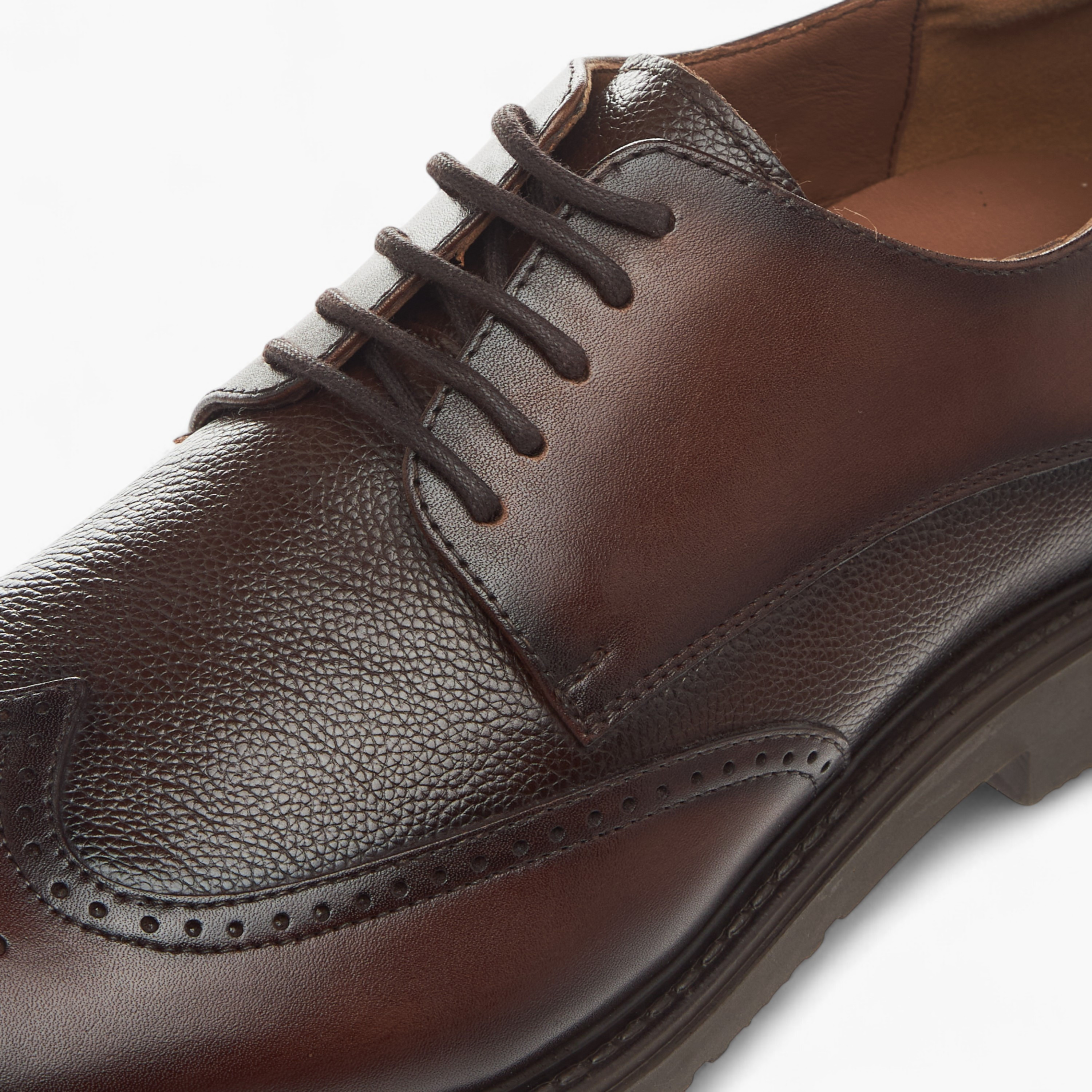 حذاء ديربي جلد بارز الملمس برباط للرجال من دوتشيني-men-shoes-formalshoes-image-4
