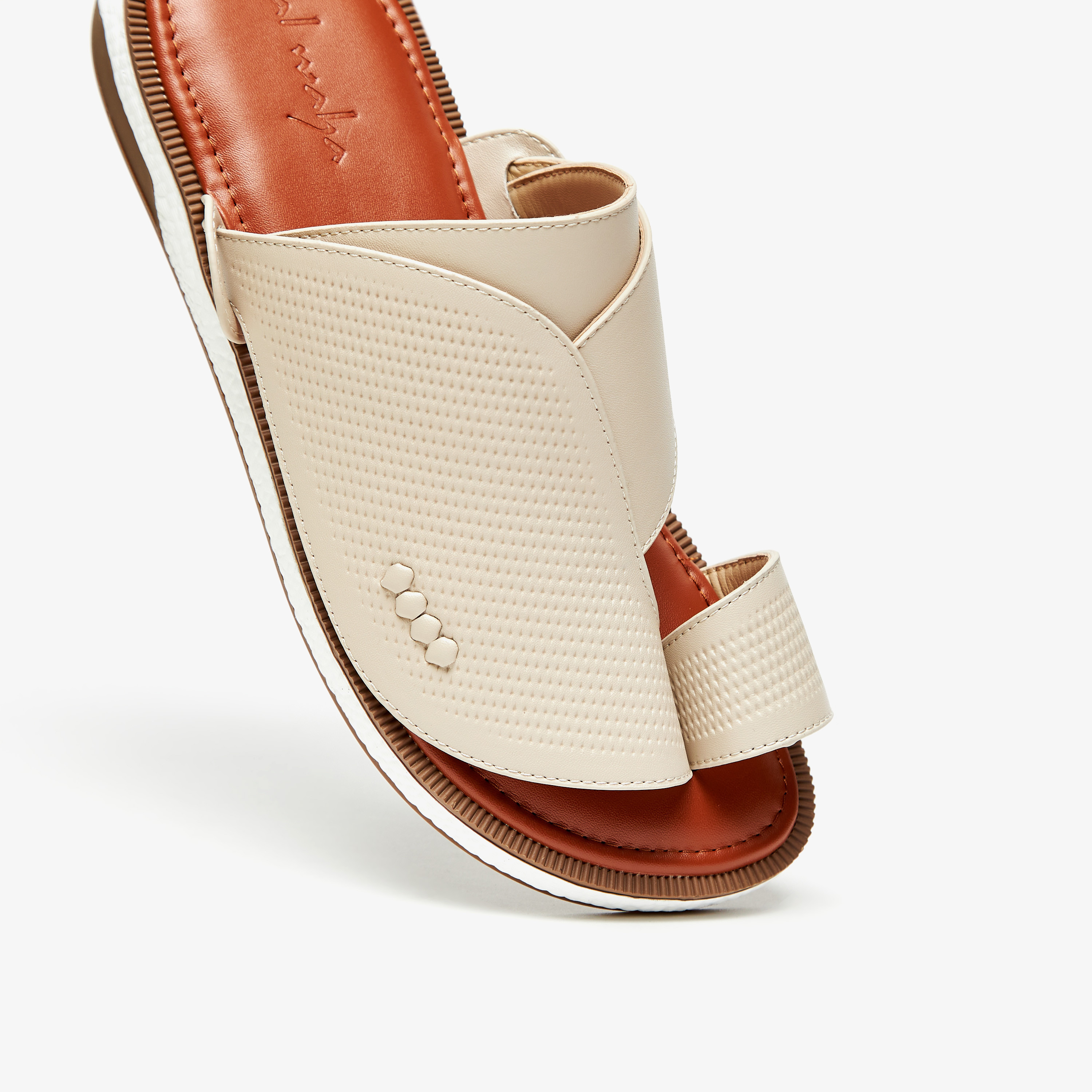 صندل عربي بارز الملمس وسهل الارتداء من الواحة-men-shoes-sandals-image-4