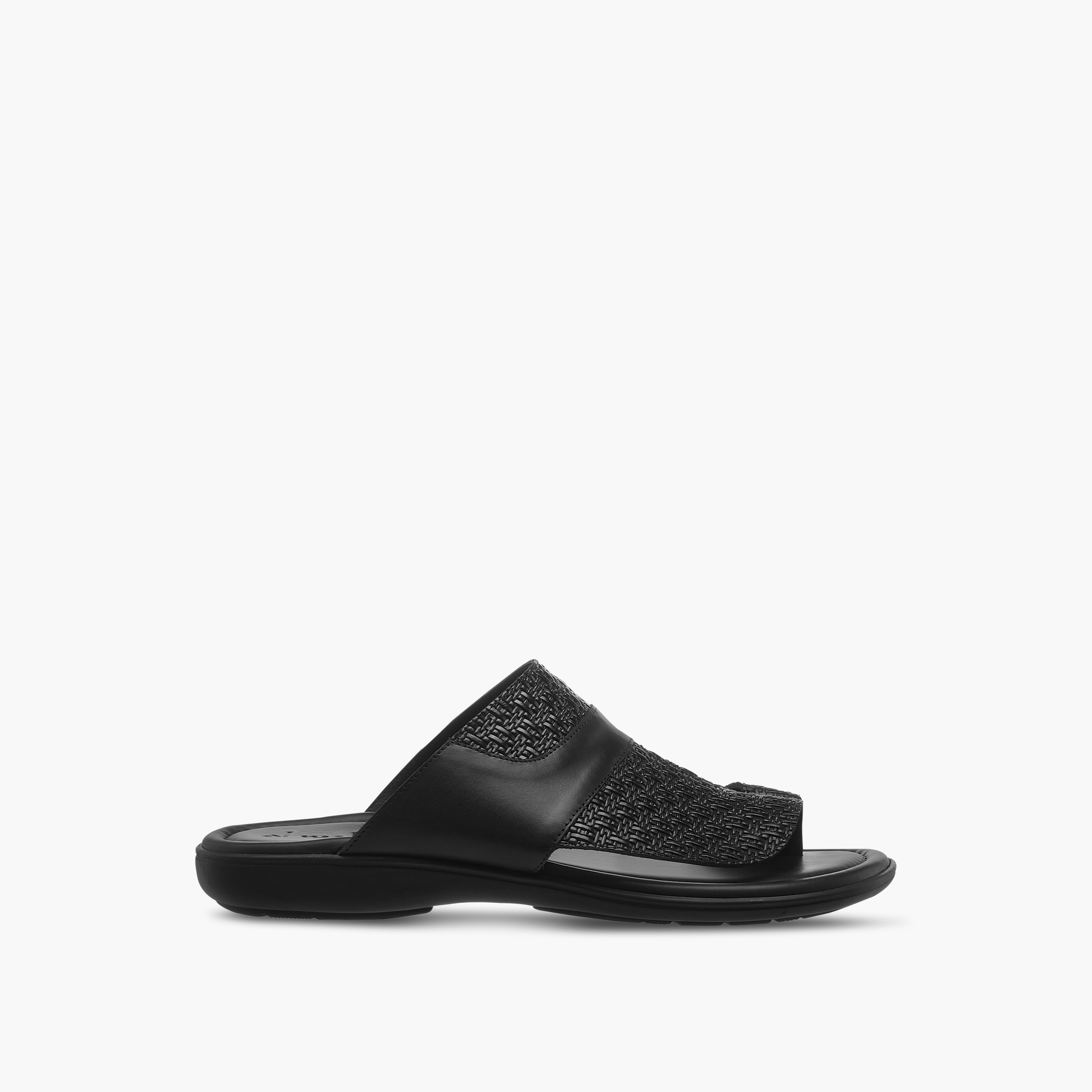 Al Waha Textured Slip-On Arabic Sandals with Toe Loop Detail-men-shoes-sandals-image-2