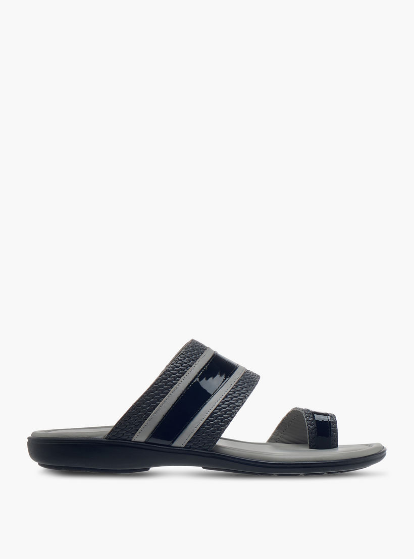 صندل عربي سهل الارتداء بارز الملمس بإصبع من الواحة-men-shoes-sandals-image-2