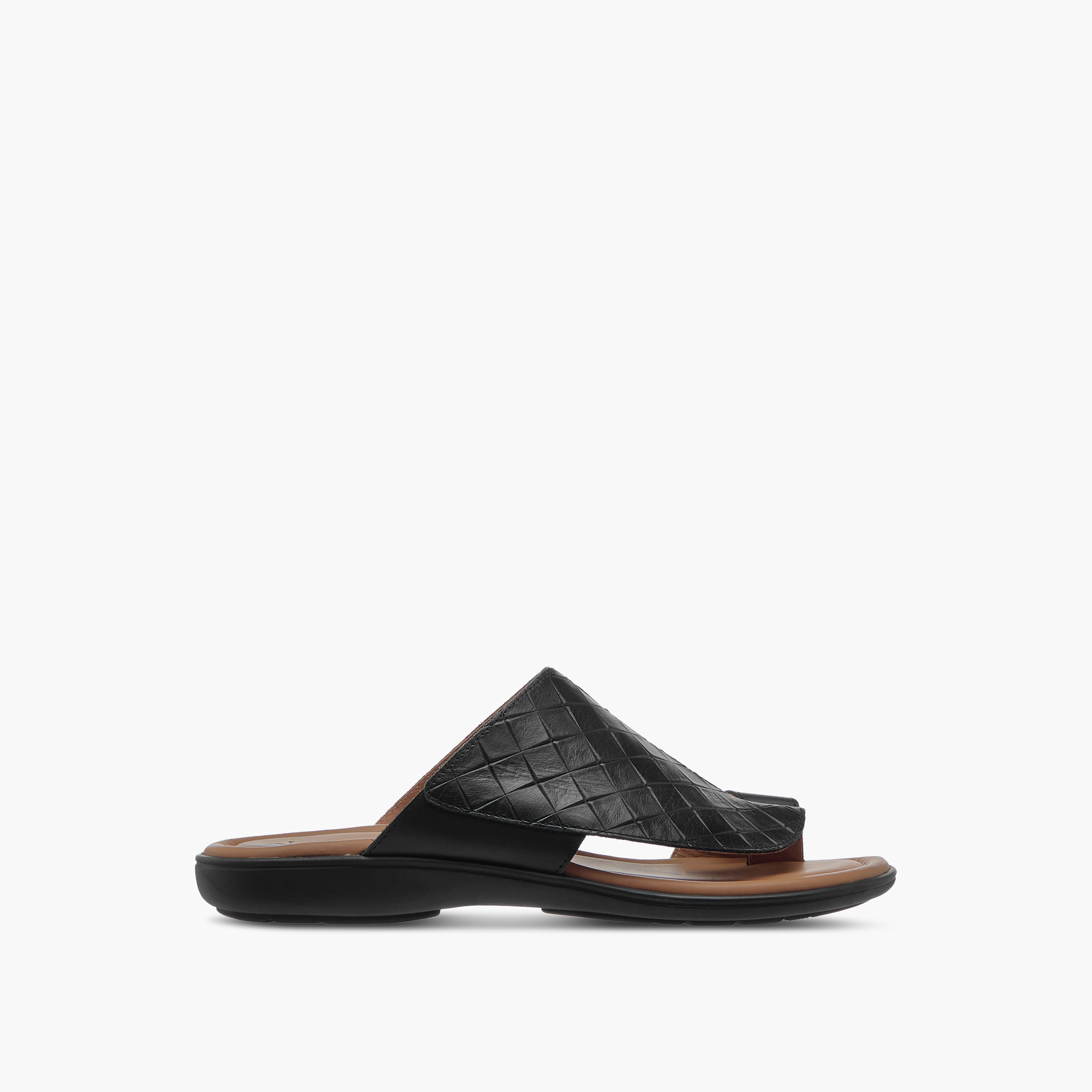 Al Waha Textured Slip-On Arabic Sandals with Toe Loop Detail-men-shoes-sandals-image-2