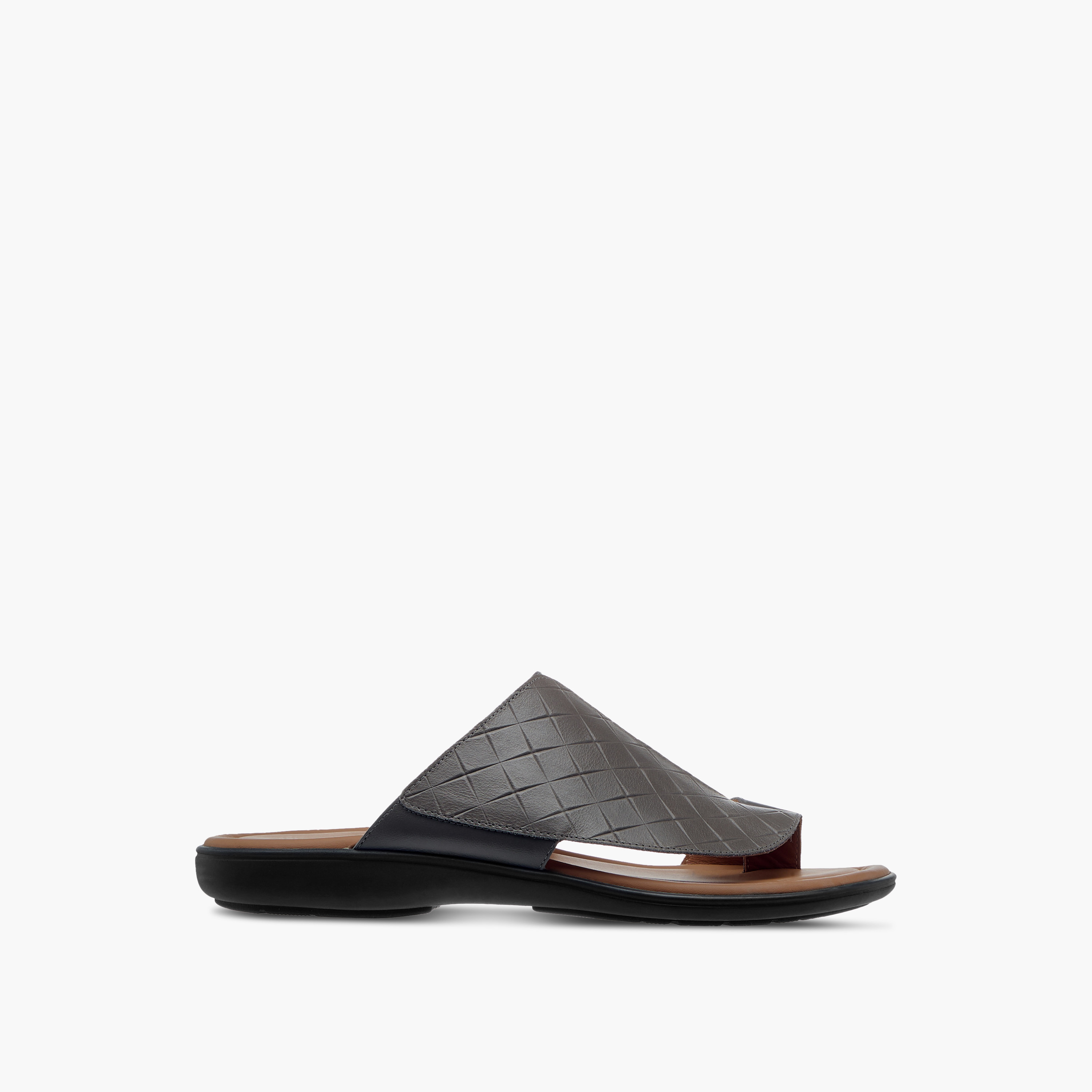 Al Waha Textured Slip-On Arabic Sandals with Toe Loop Detail-men-shoes-sandals-image-2