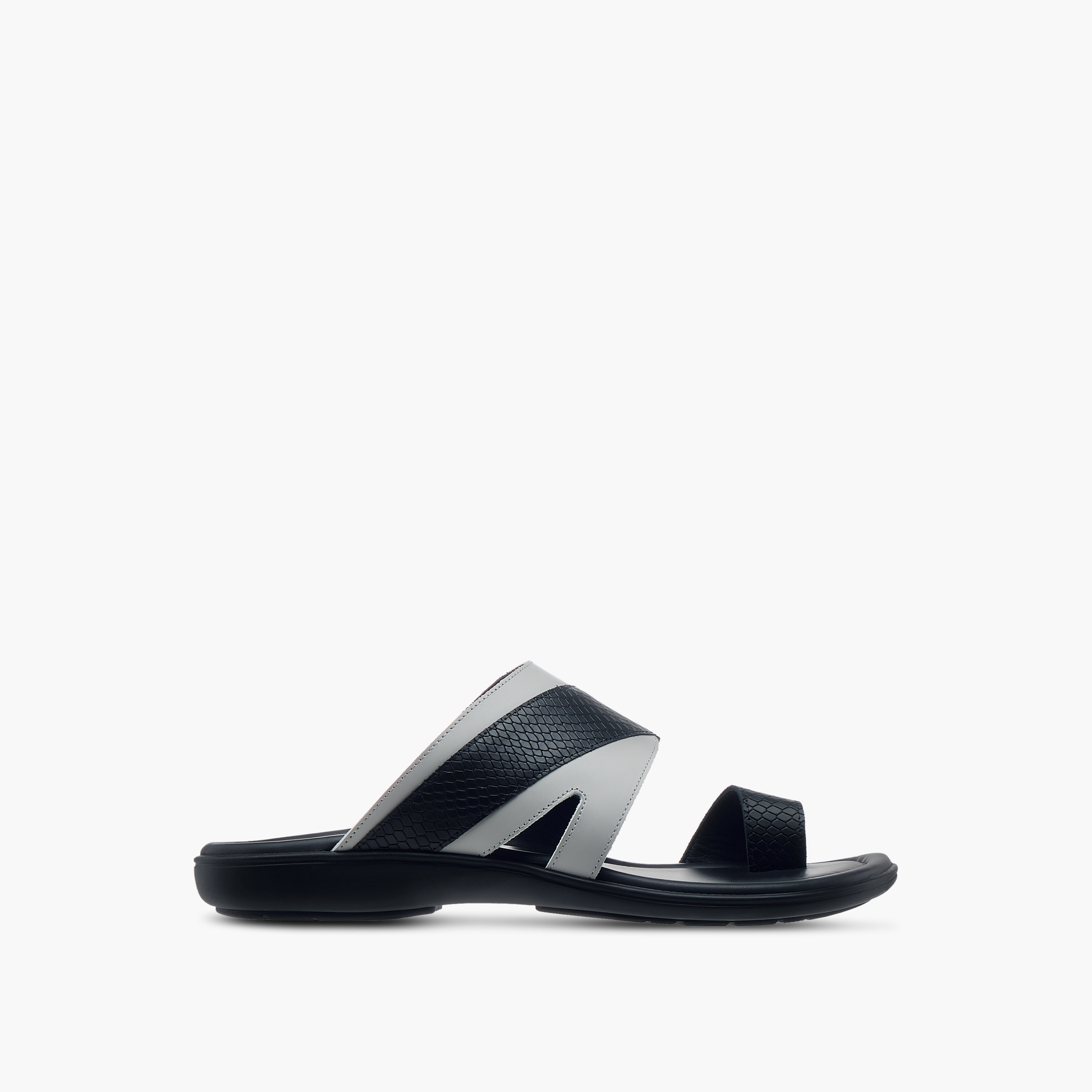 Al Waha Textured Slip-On Arabic Sandals with Toe Loop-men-shoes-sandals-image-2