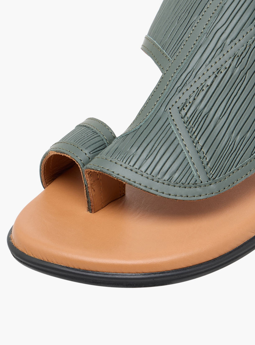 صندل عربي بارز الملمس للرجال من الواحة-men-shoes-sandals-image-7
