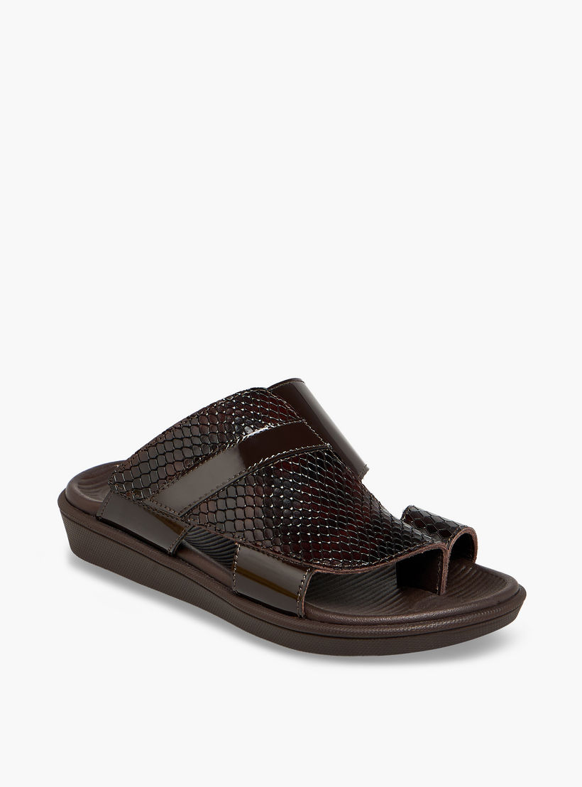 صندل عربي بارز الملمس للأولاد من الواحة-boys-shoes-sandals-image-2