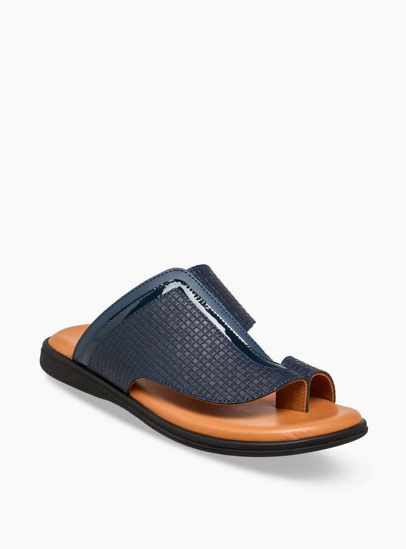 صندل عربي بارز الملمس للأولاد من الواحة-boys-shoes-sandals-image-2