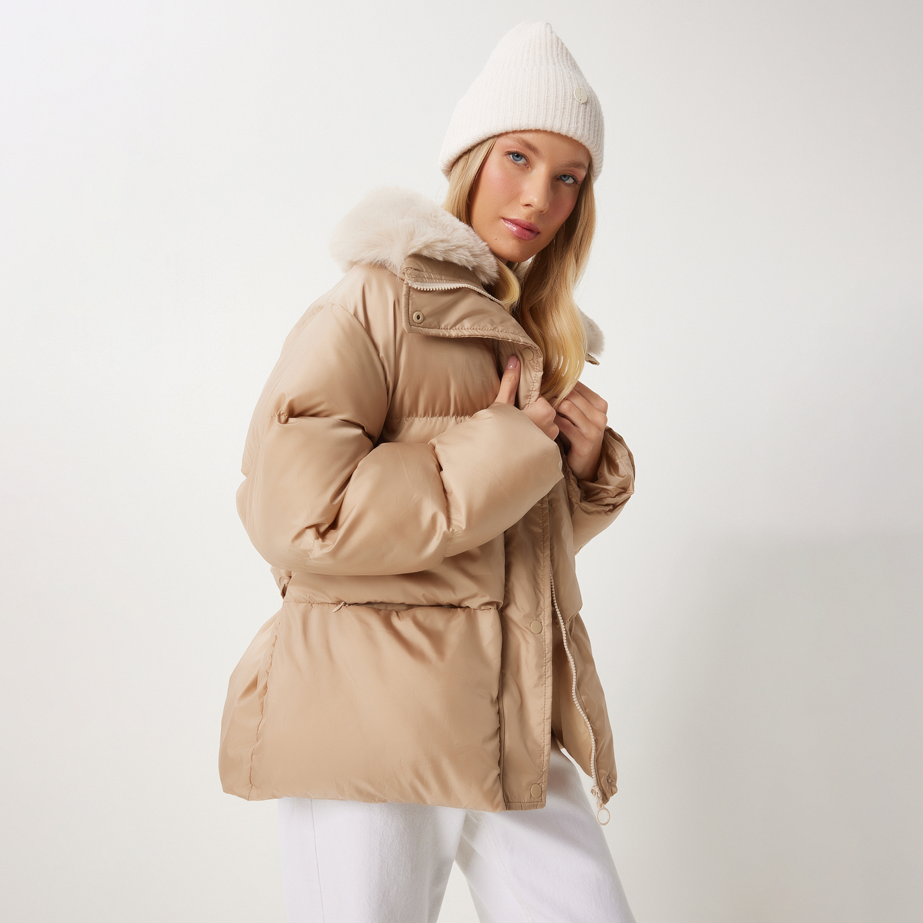 Happiness Istanbul Collared Women's Puffer Jacket-women-winterwear-coatsandjackets-jackets-image-6