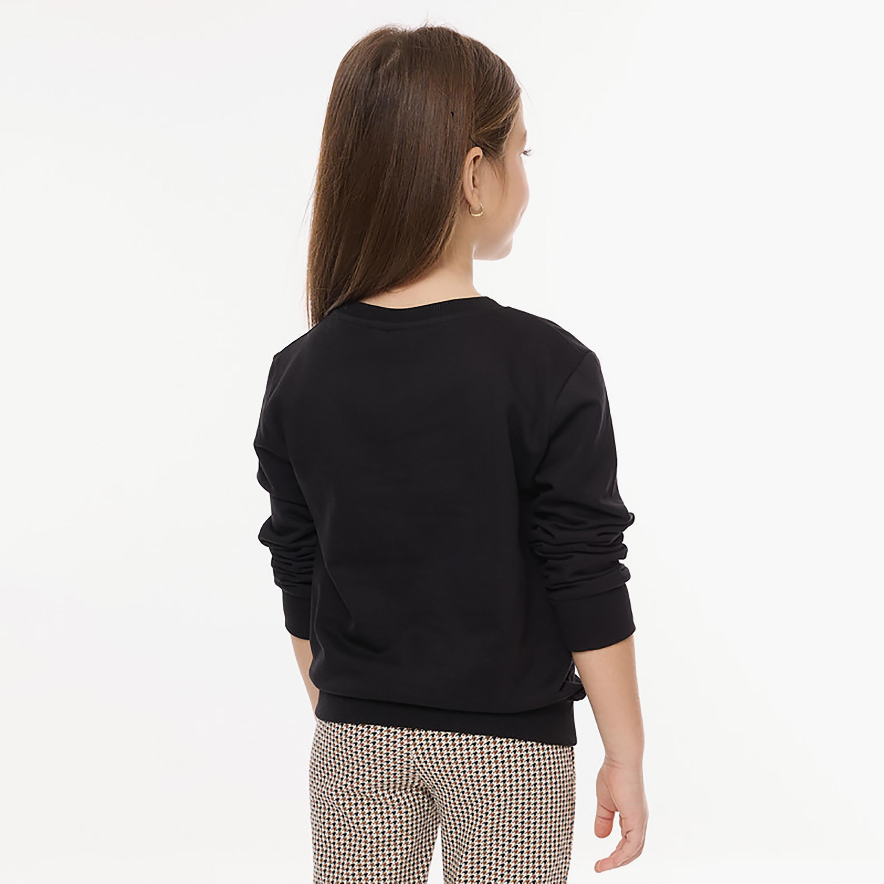 Victor and Jane Embellished Long Sleeves Sweatshirt-cpbaby-clothing-girls-winterwear-sweatshirts-image-3