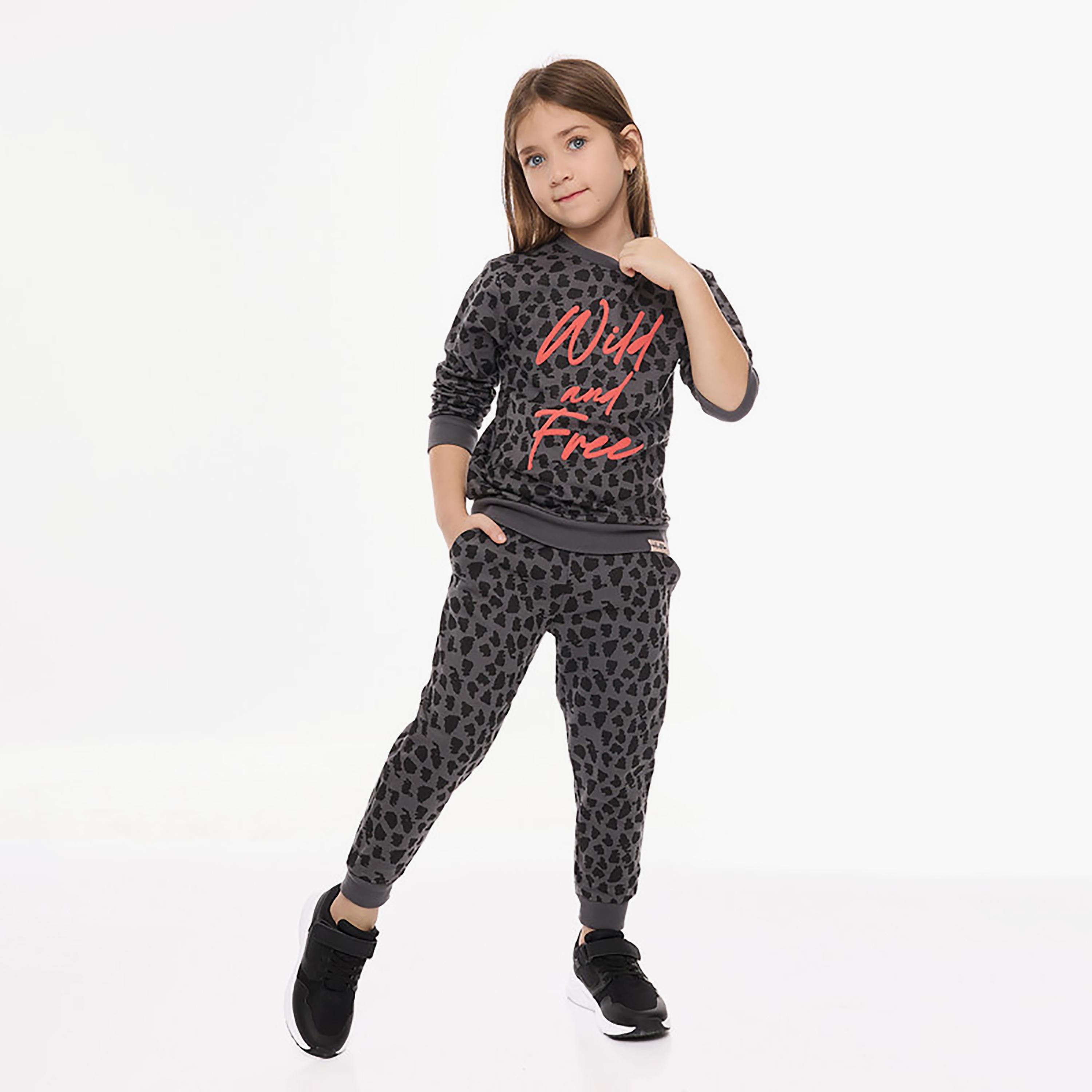 Victor and Jane 2-Piece Printed Long Sleeves Sweatshirt with Joggers-cpbaby-clothing-girls-clothessets-image-2