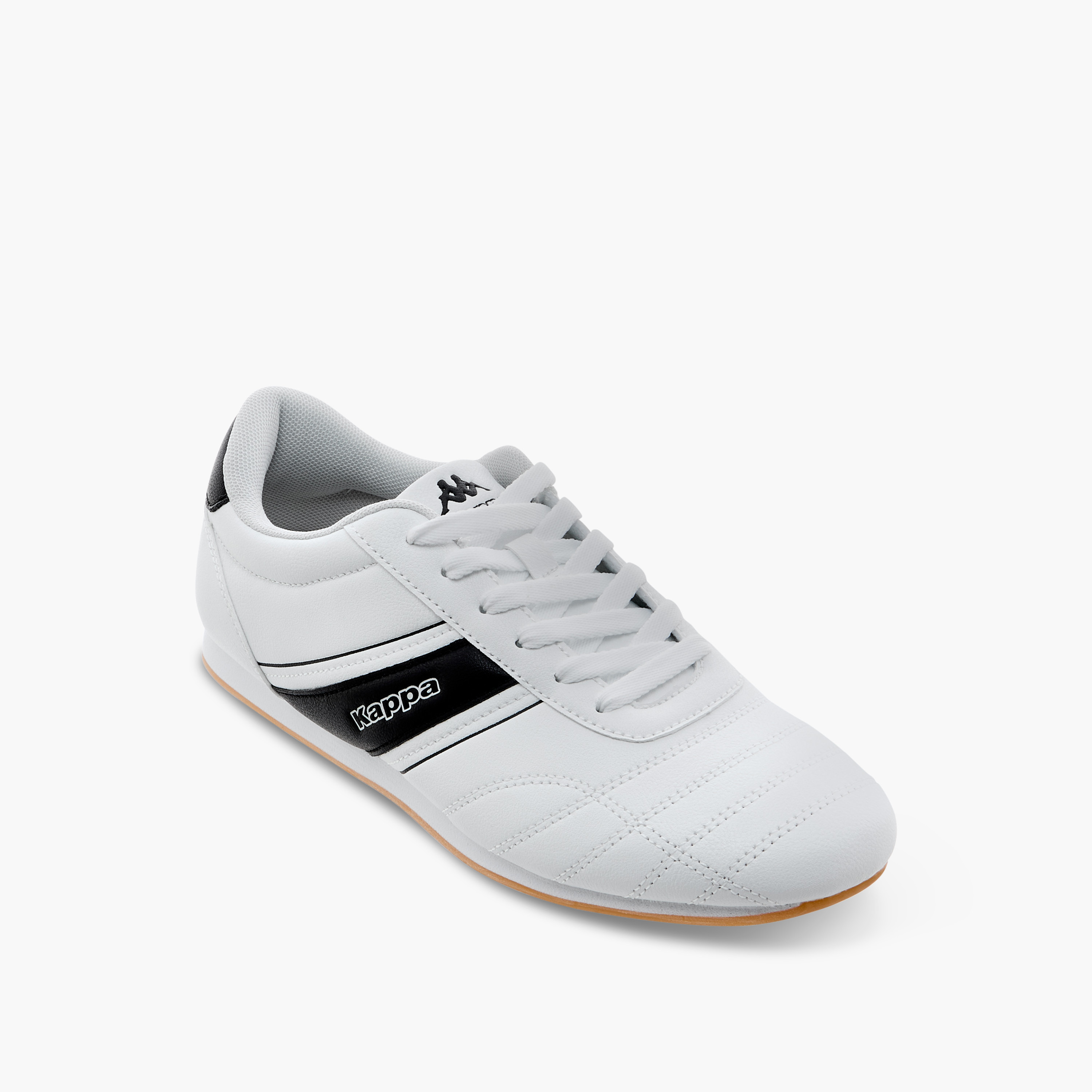 حذاء رياضي برباط وتفاصيل الشعار للنساء من كابا-women-shoes-sports-image-4
