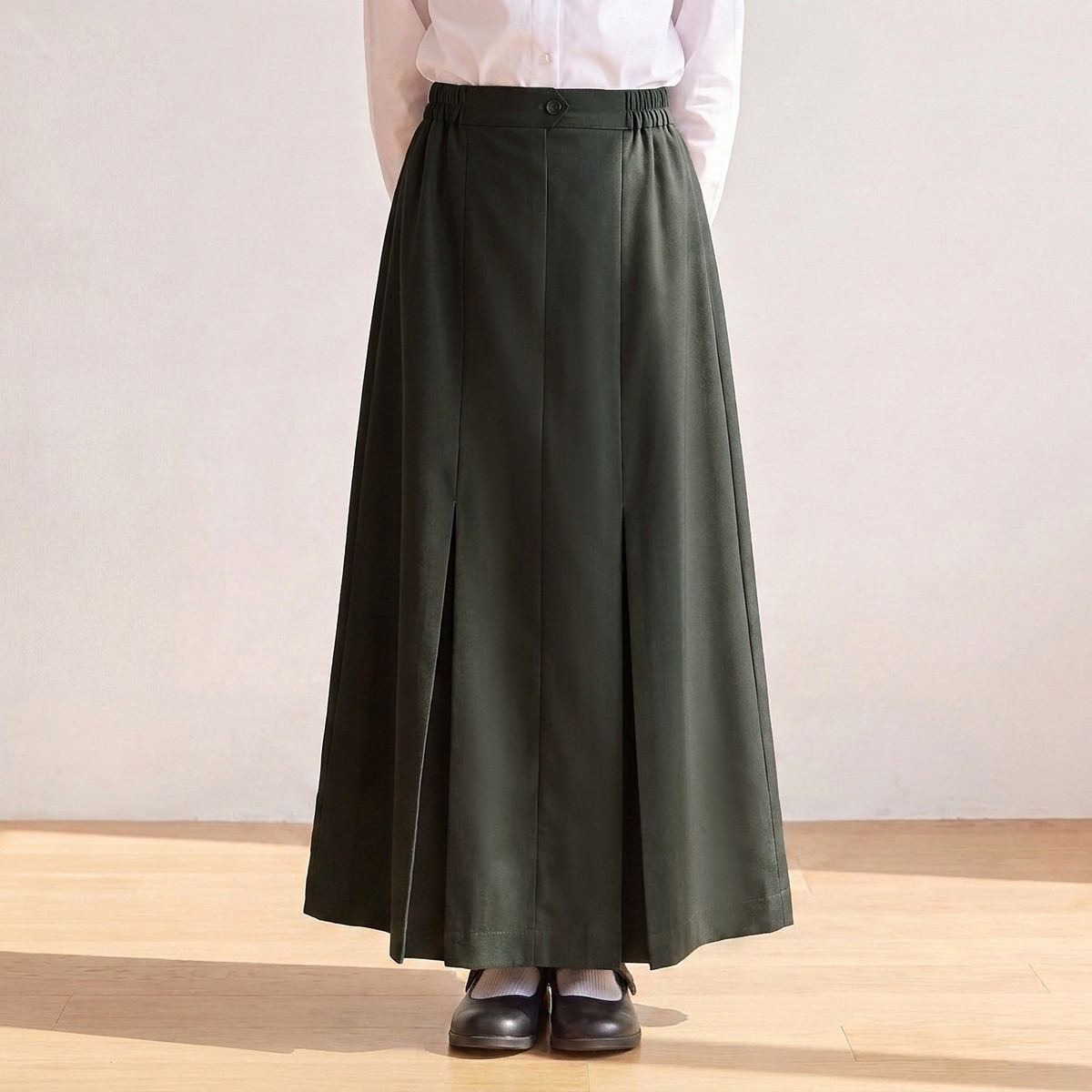 تنورة مدرسية خضراء بطول الركبة مع ثنيات مقلوبة للبنات-girls-clothing-schoolwear-bottoms-skirt-image-1