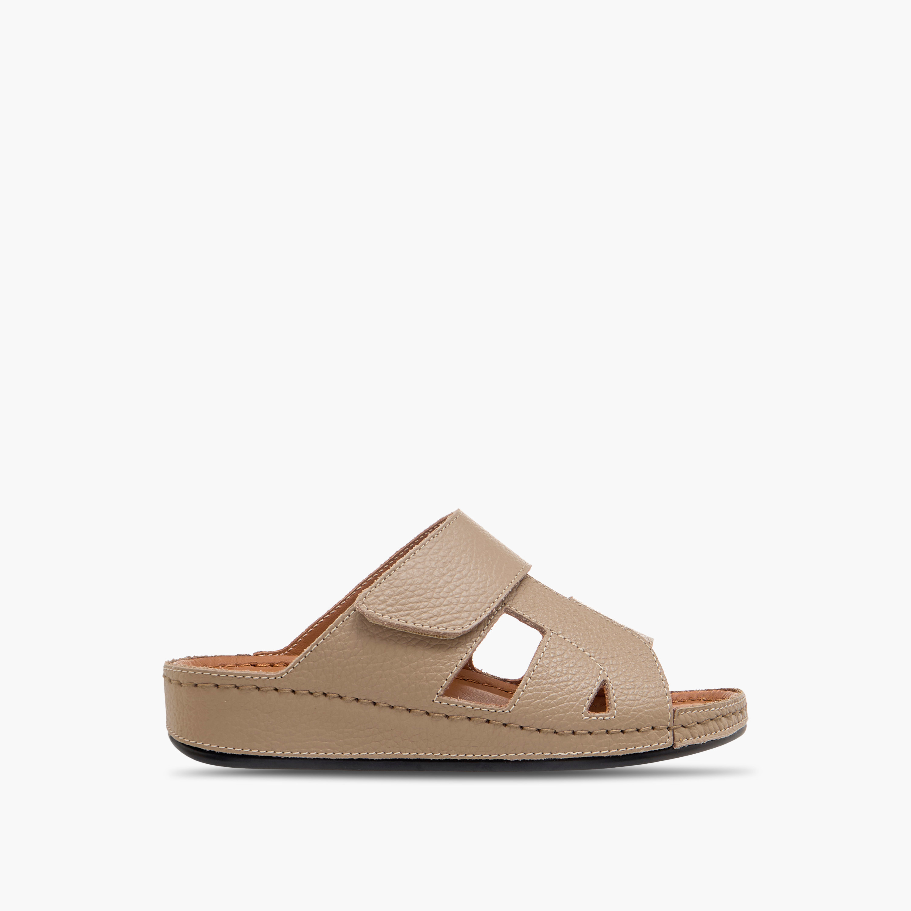 صندل عربي سهل الارتداء بارز الملمس من الواحة-boys-shoes-sandals-image-2