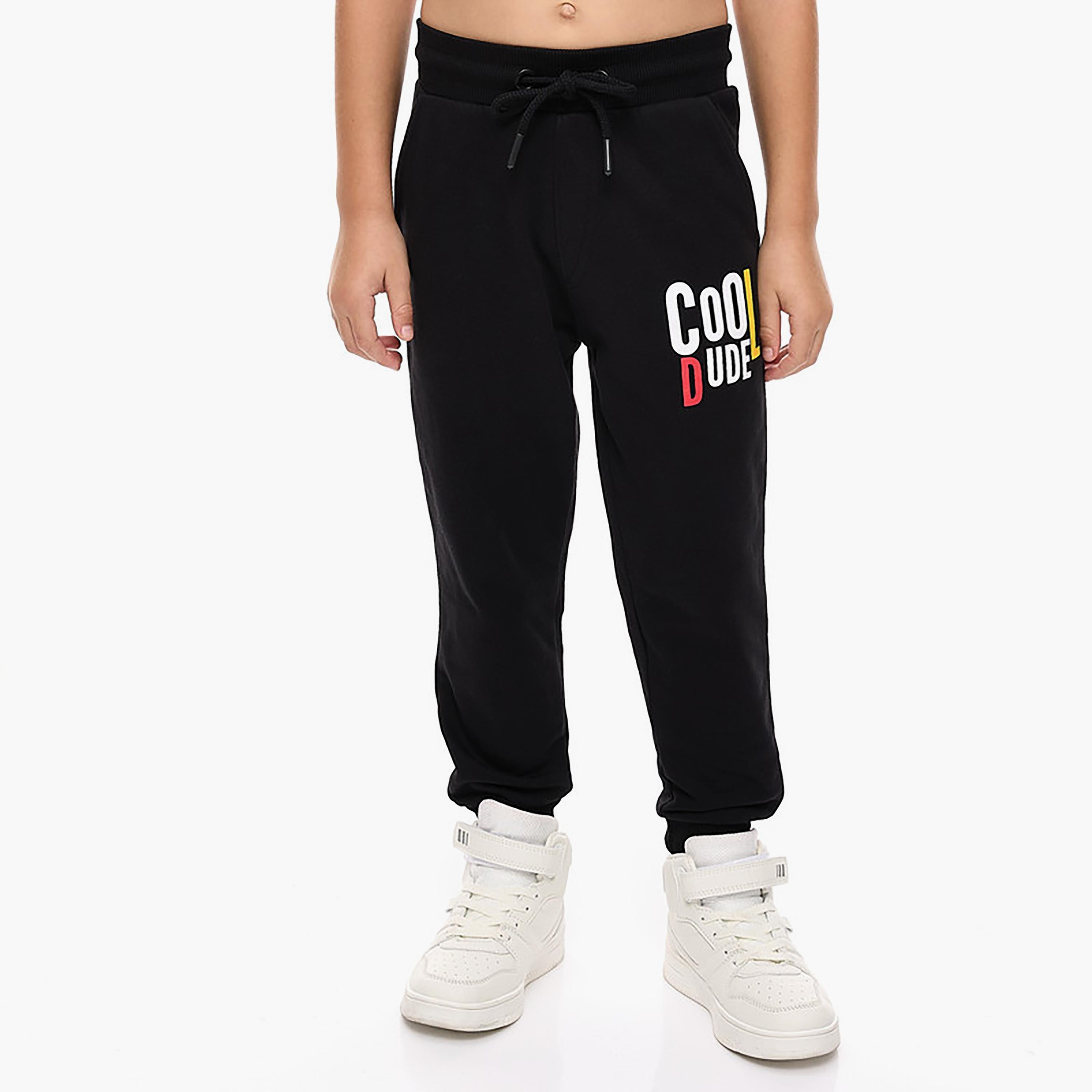 Victor and Jane 2-Piece Printed Long Sleeves T-Shirt with Joggers-baby-boys-clothing-winterwear-setsandcoords-image-6