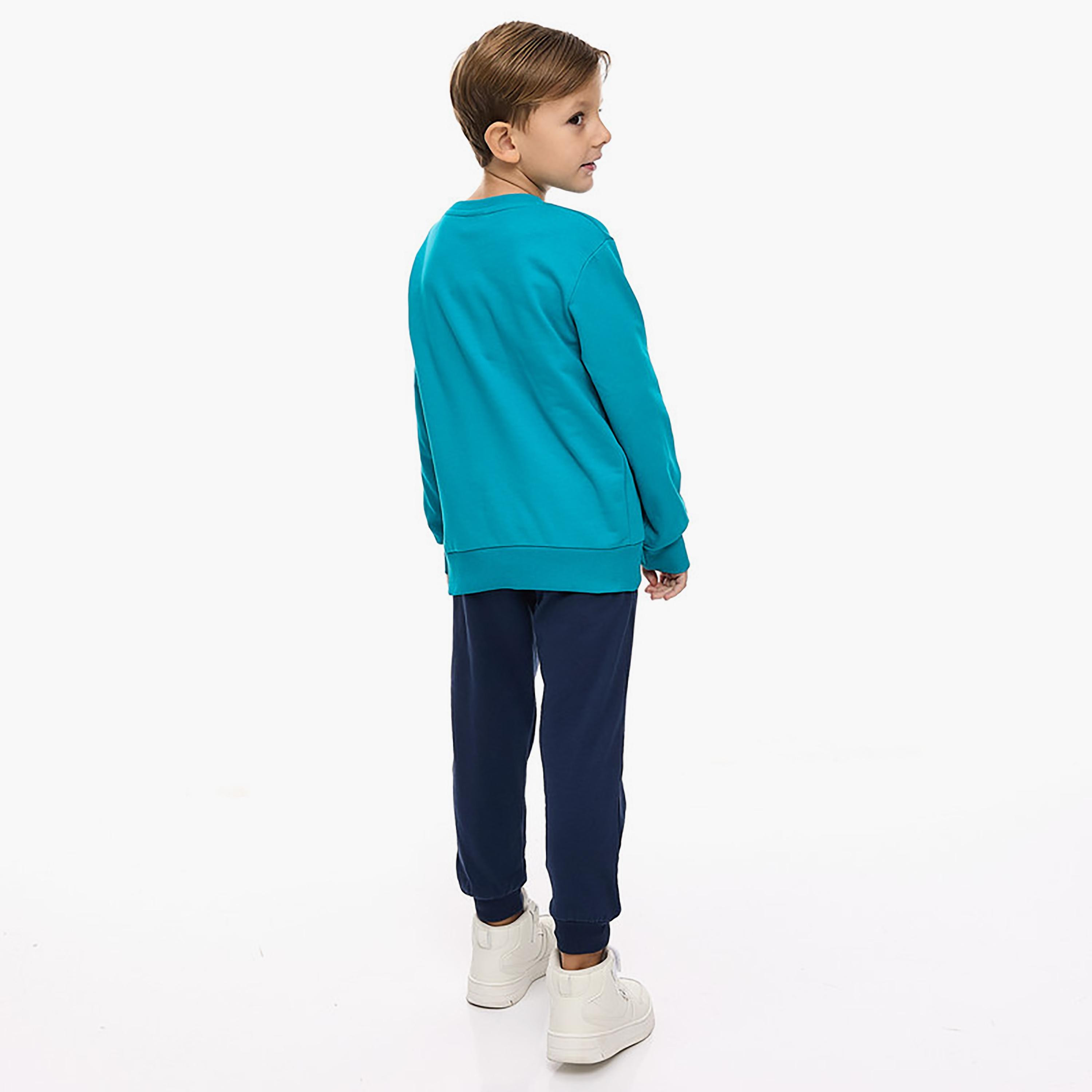تي شيرت مطبوع بأكمام طويلة مع بنطال ركض قطعتين من فيكتور اند جين-baby-boys-clothing-winterwear-setsandcoords-image-3