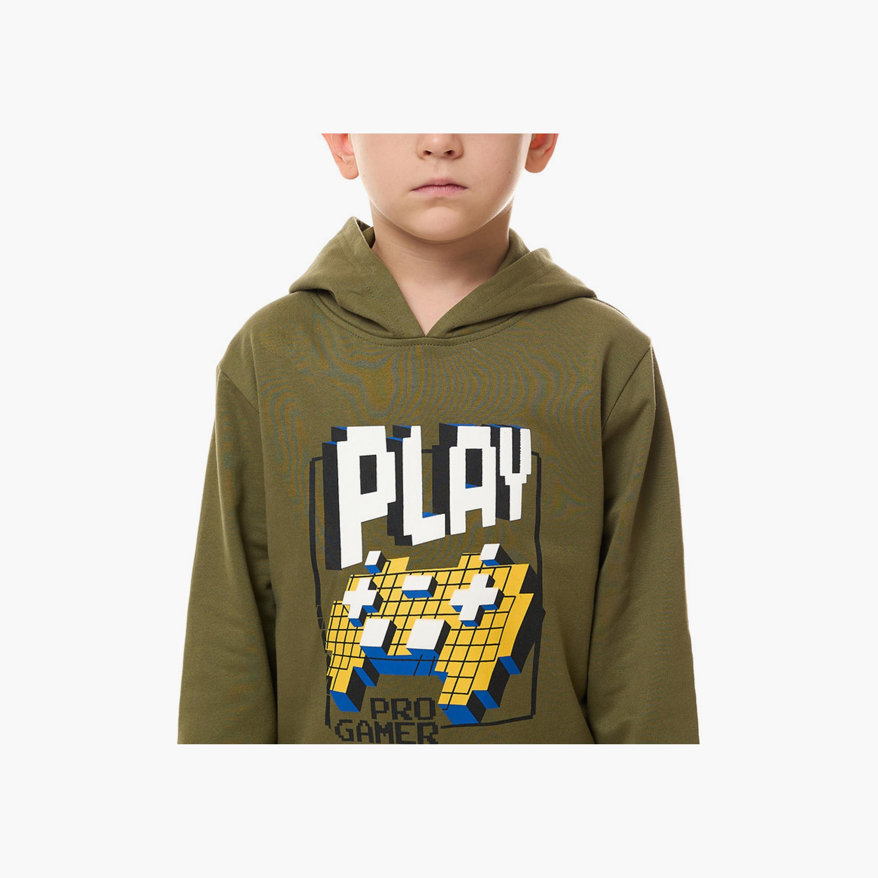 هودي بأكمام طويلة مطبوع مع بنطلون ركض قطعتين من فيكتور اند جين-cpkids-clothing-boys-winterwear-sets-image-4