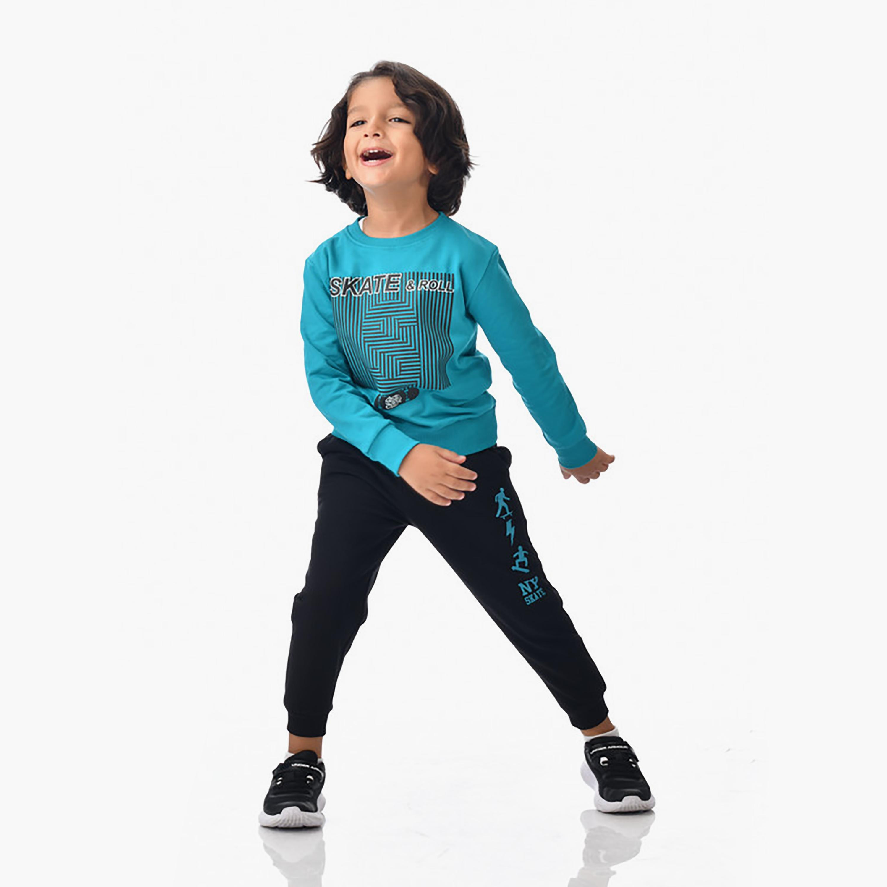 Victor and Jane 2-Piece Printed Long Sleeves Sweatshirt with Joggers-baby-boys-clothing-winterwear-setsandcoords-image-2
