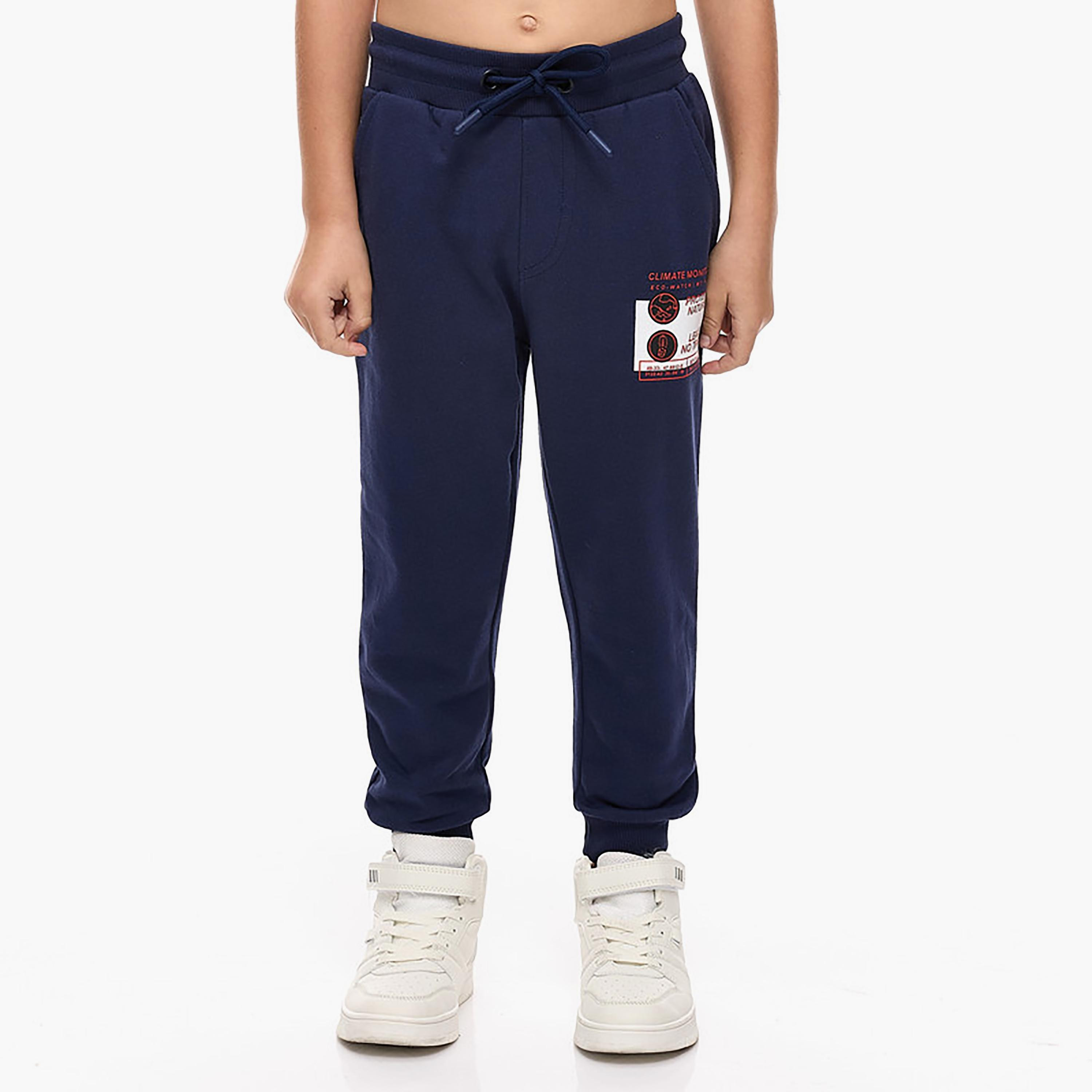 سويت شيرت بأكمام طويلة مطبوع  مع بنطال ركض قطعتين من فيكتور اند جين-baby-boys-clothing-winterwear-setsandcoords-image-6