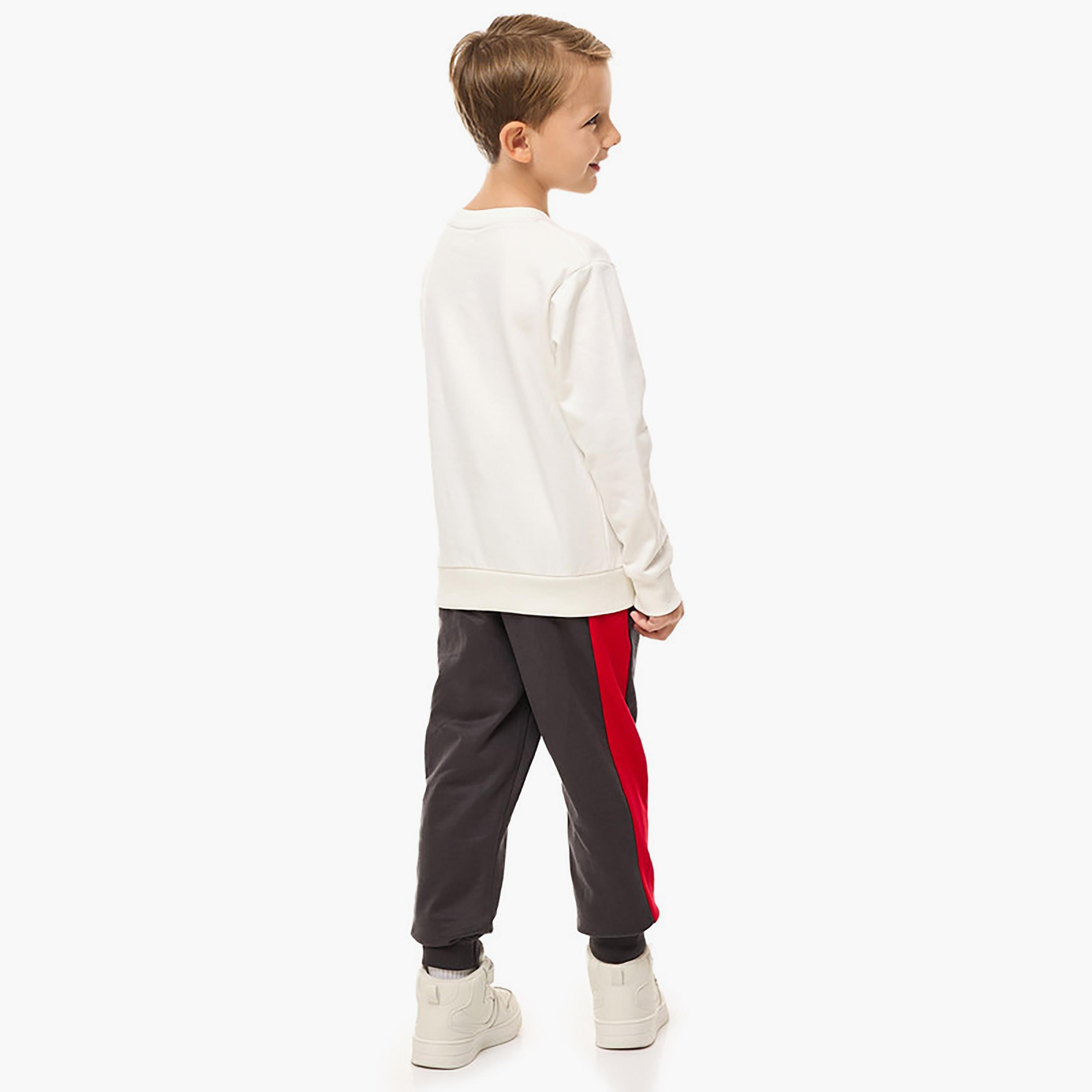 سويت شيرت بأكمام طويلة مطبوع  مع بنطال ركض قطعتين من فيكتور اند جين-baby-boys-clothing-winterwear-setsandcoords-image-3