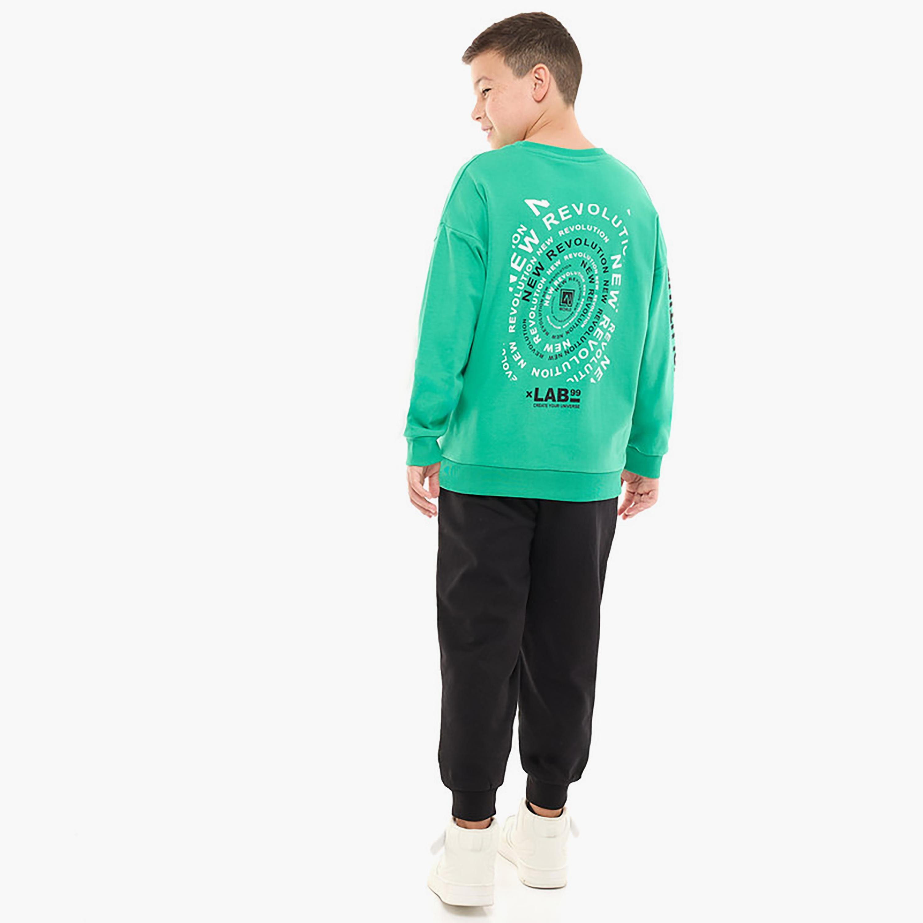 سويت شيرت بأكمام طويلة مطبوع  مع بنطال ركض قطعتين من فيكتور اند جين-boys-clothing-setsandcoords-image-3