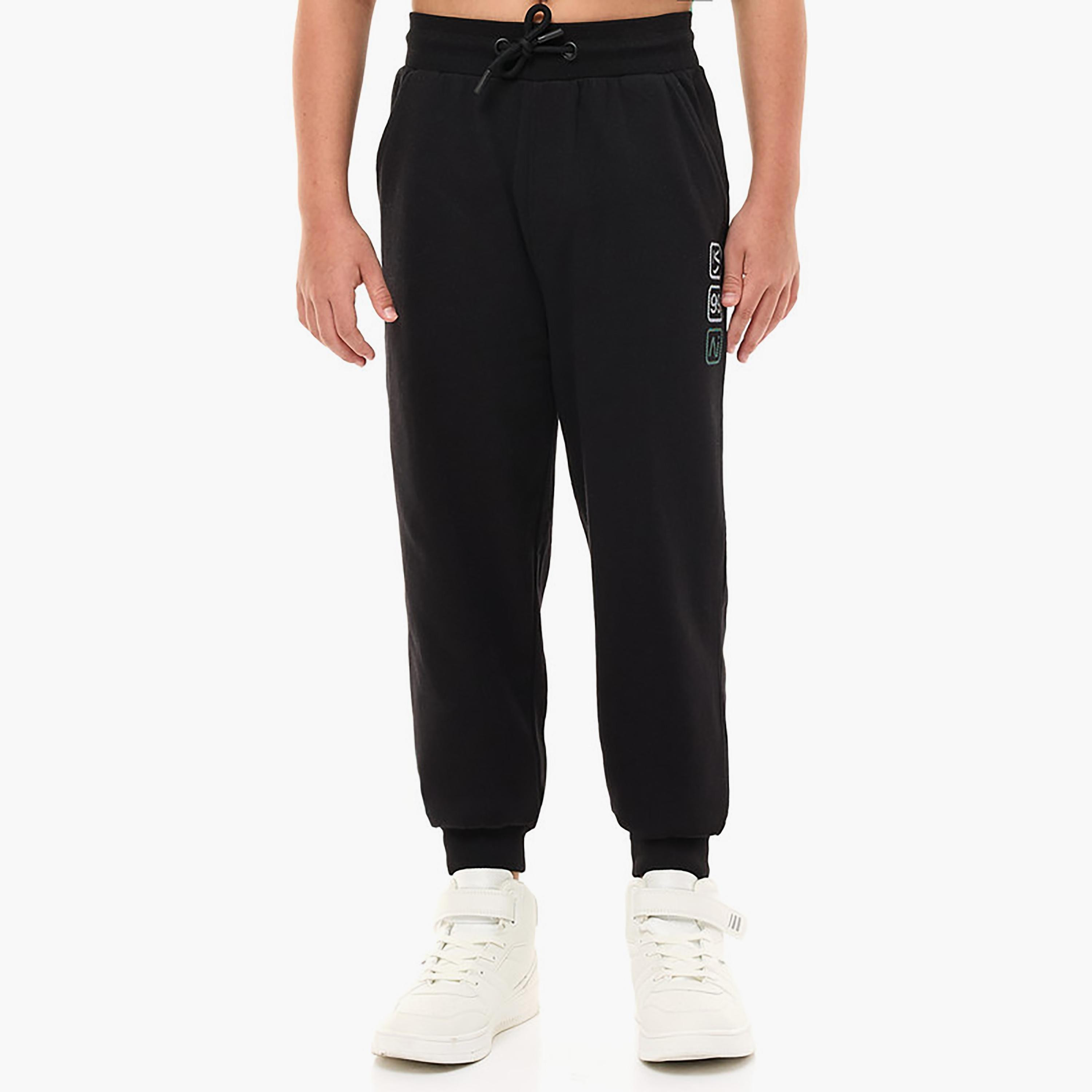 سويت شيرت بأكمام طويلة مطبوع  مع بنطال ركض قطعتين من فيكتور اند جين-boys-clothing-setsandcoords-image-5