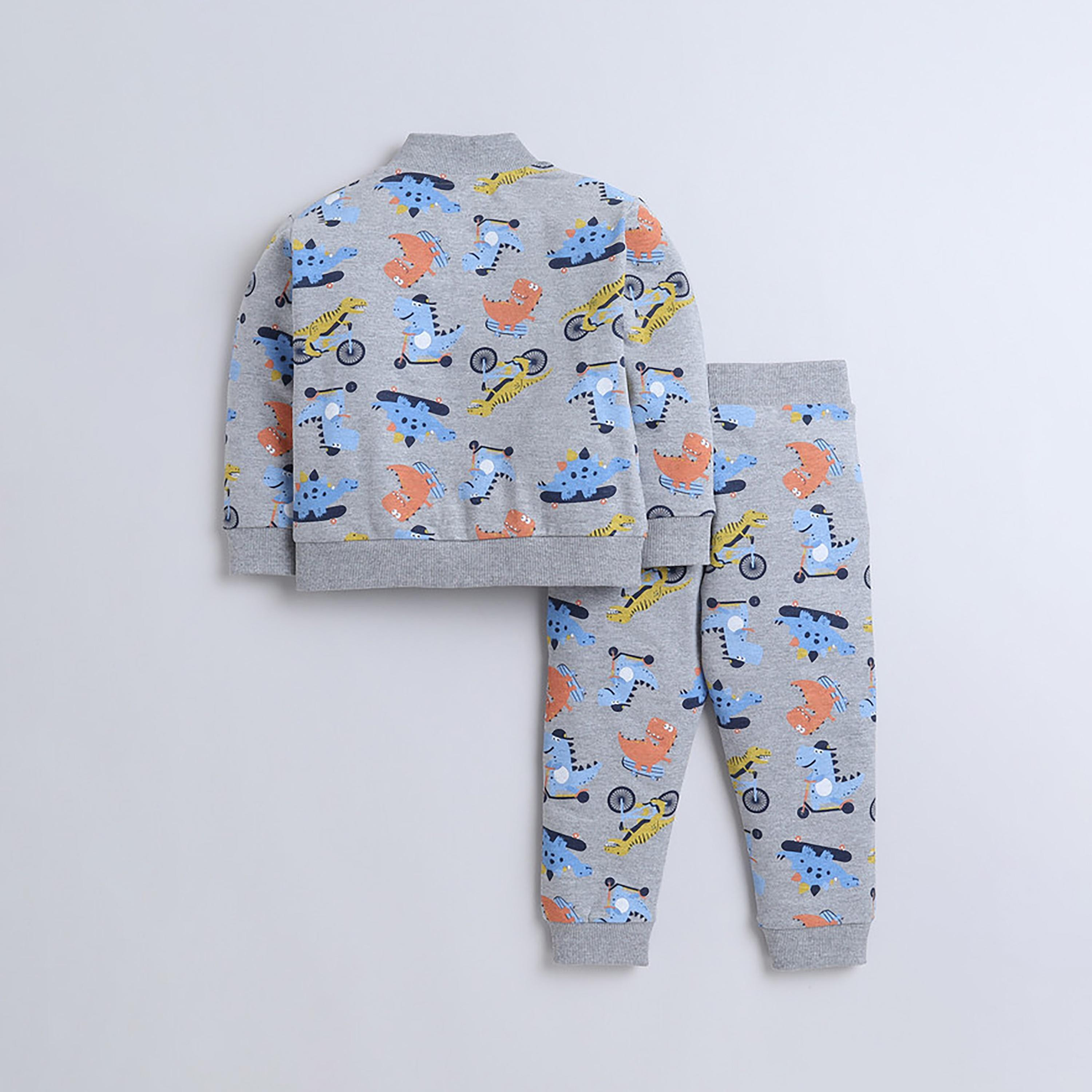 تي شيرت مطبوع، جاكيت وبنطال رياضي 3 قطع من فيكتور اند جين-baby-boys-clothing-winterwear-setsandcoords-image-3
