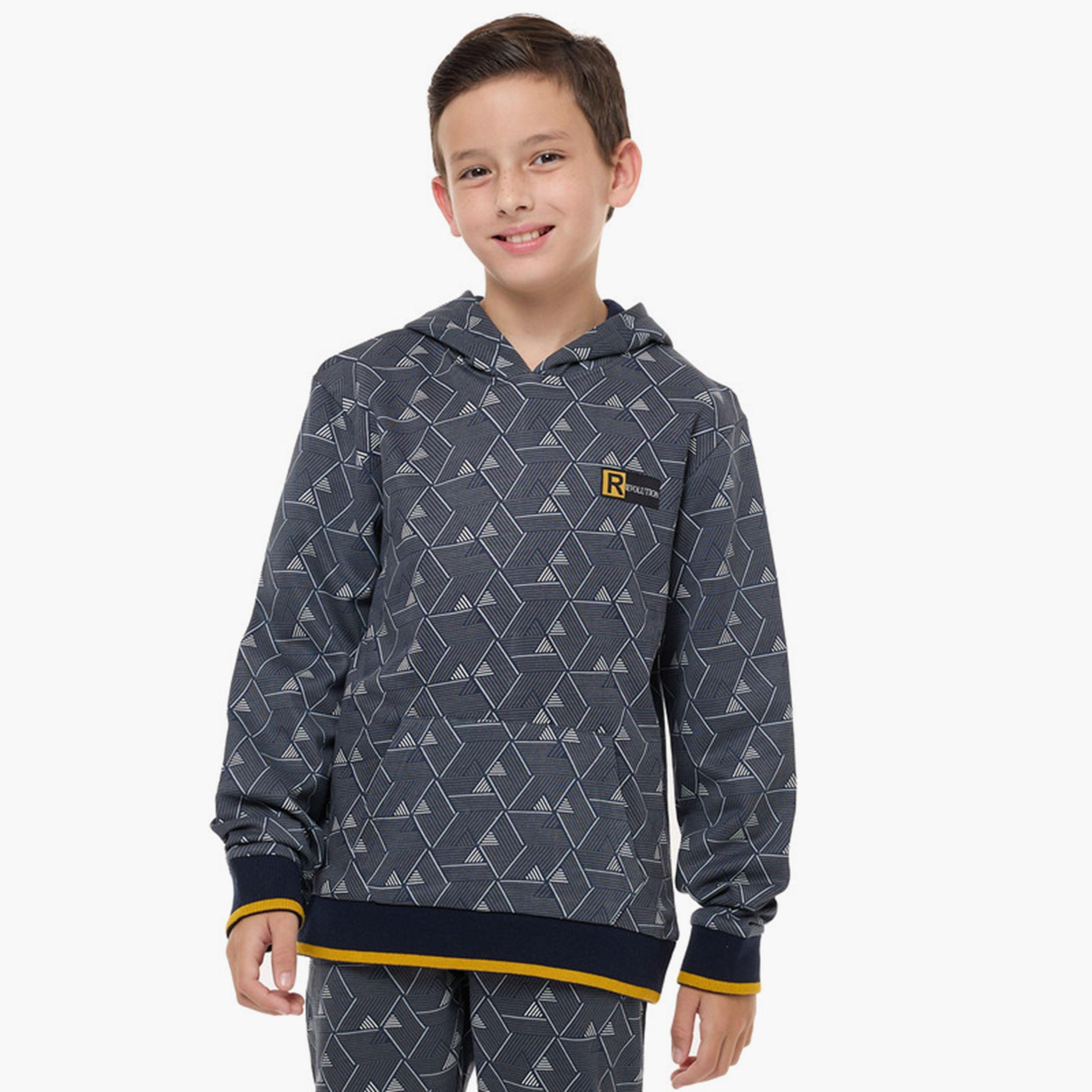هودي مطبوع بأكمام طويلة مع بنطال ركض قطعتين من فيكتور اند جين-boys-clothing-setsandcoords-image-4