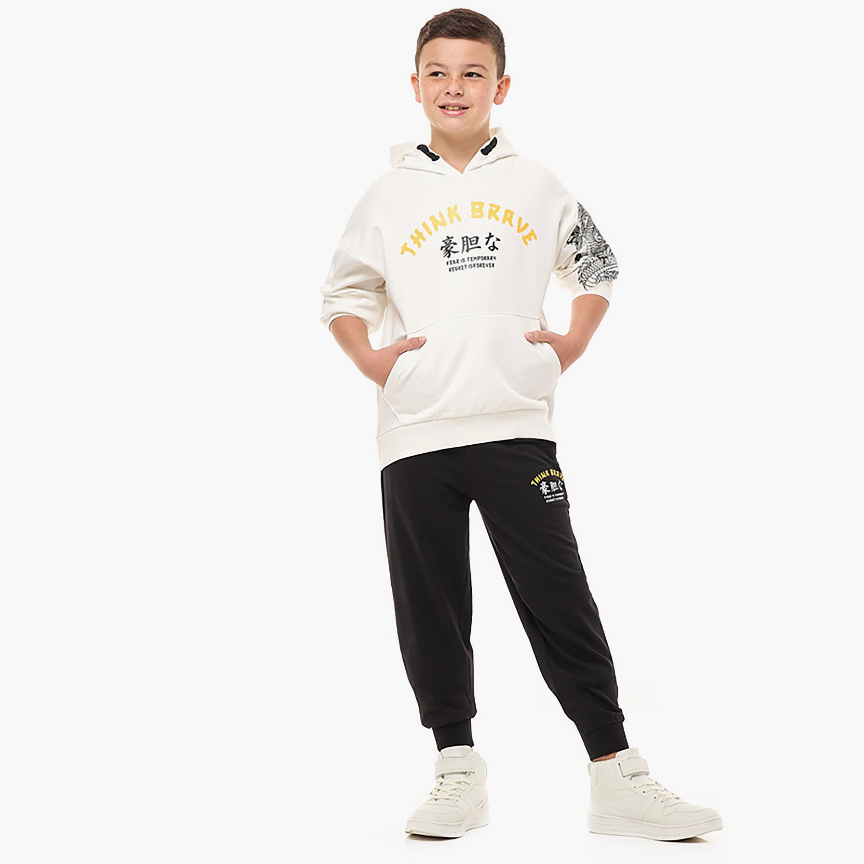 هودي بأكمام طويلة مطبوع مع بنطلون ركض قطعتين من فيكتور اند جين-boys-clothing-setsandcoords-image-1